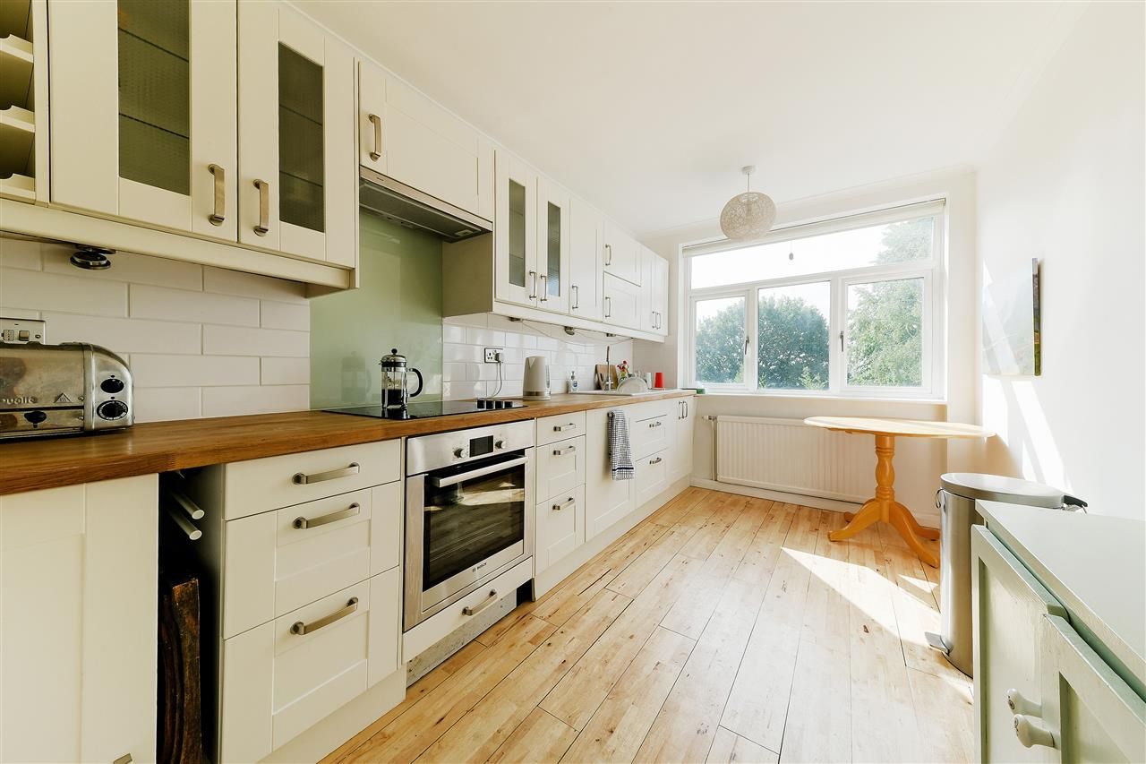 Belvedere Drive, London SW19