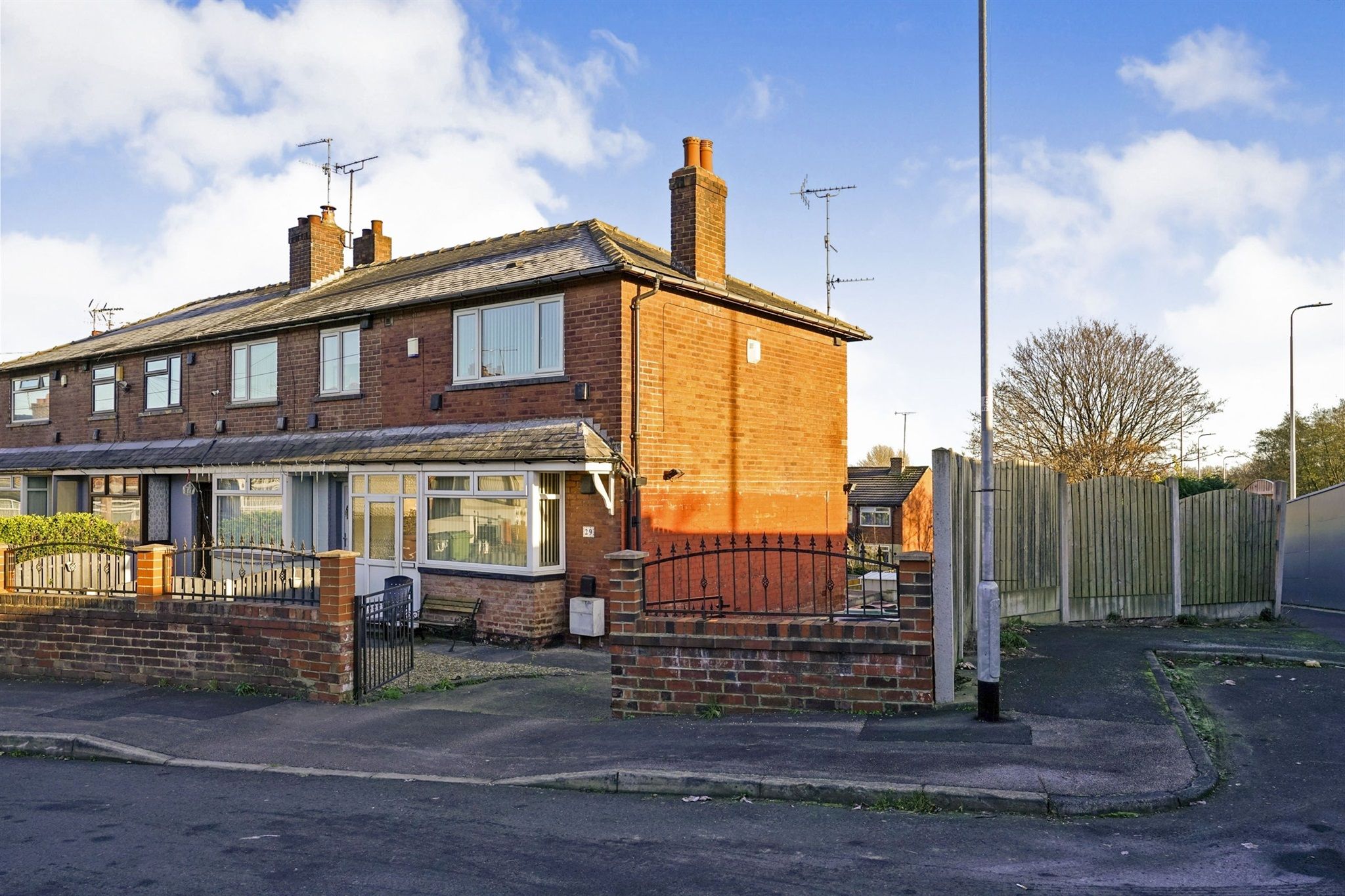 2 bed end terrace house for sale in Westbury Place North, Hunslet