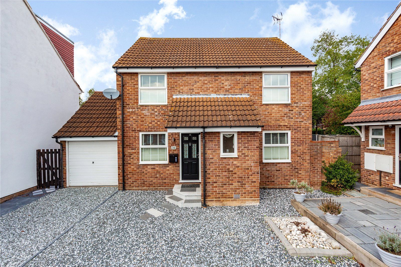 4 bed detached house for sale in Barton Close, South Woodham Ferrers