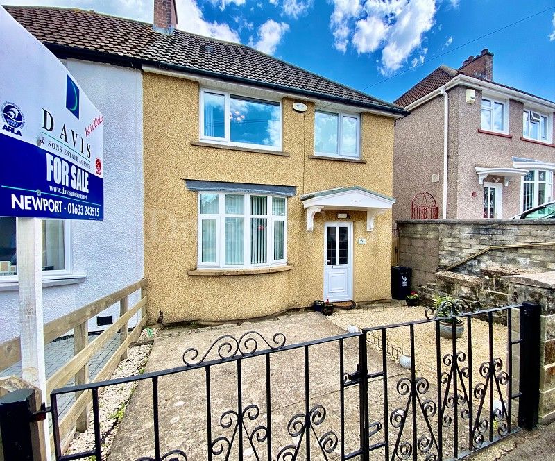 3 bed semidetached house for sale in Gaer Park Drive, Newport NP20