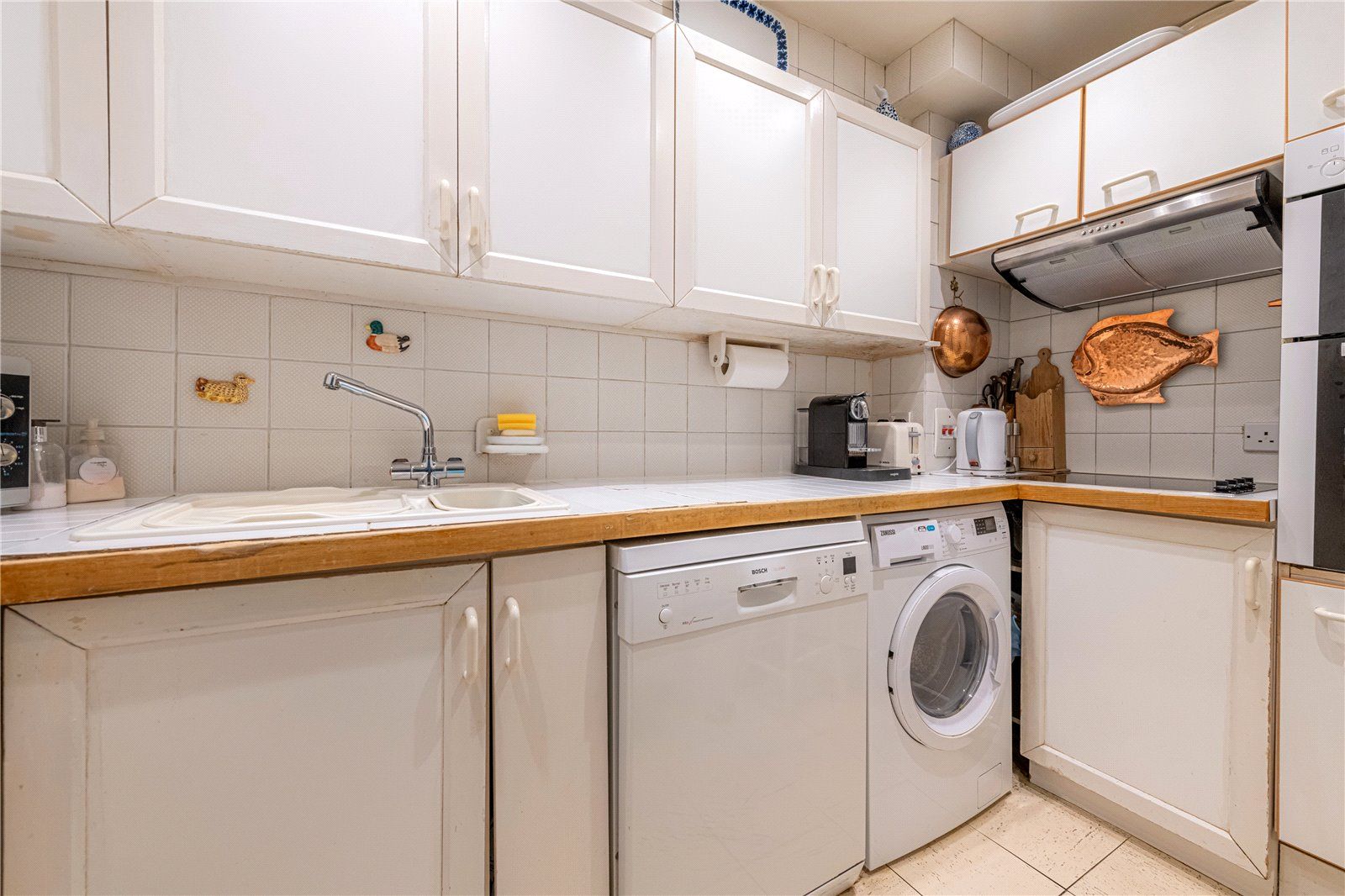 2 bed flat for sale in Hanover Steps, St. Fields W2 Zoopla