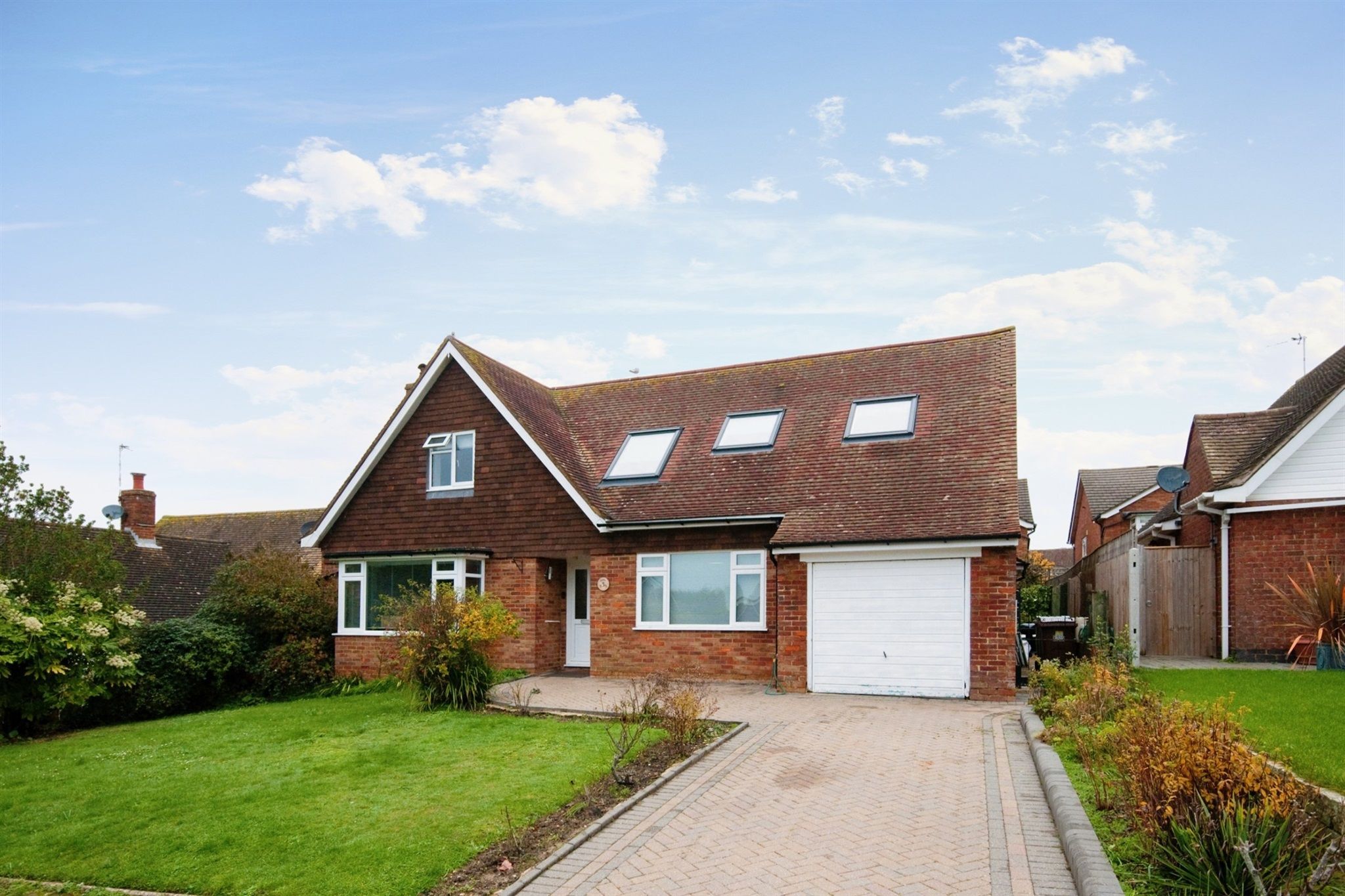 5 bed bungalow for sale in Thornbank Crescent, BexhillOnSea TN39 Zoopla