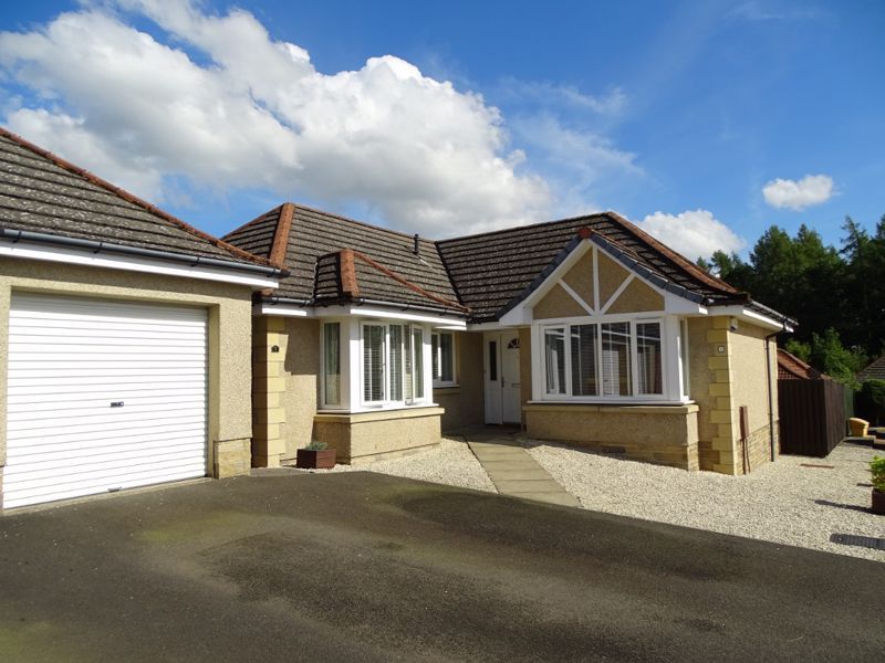 3 bed detached bungalow for sale in Laird's Drive, Clackmannan FK10