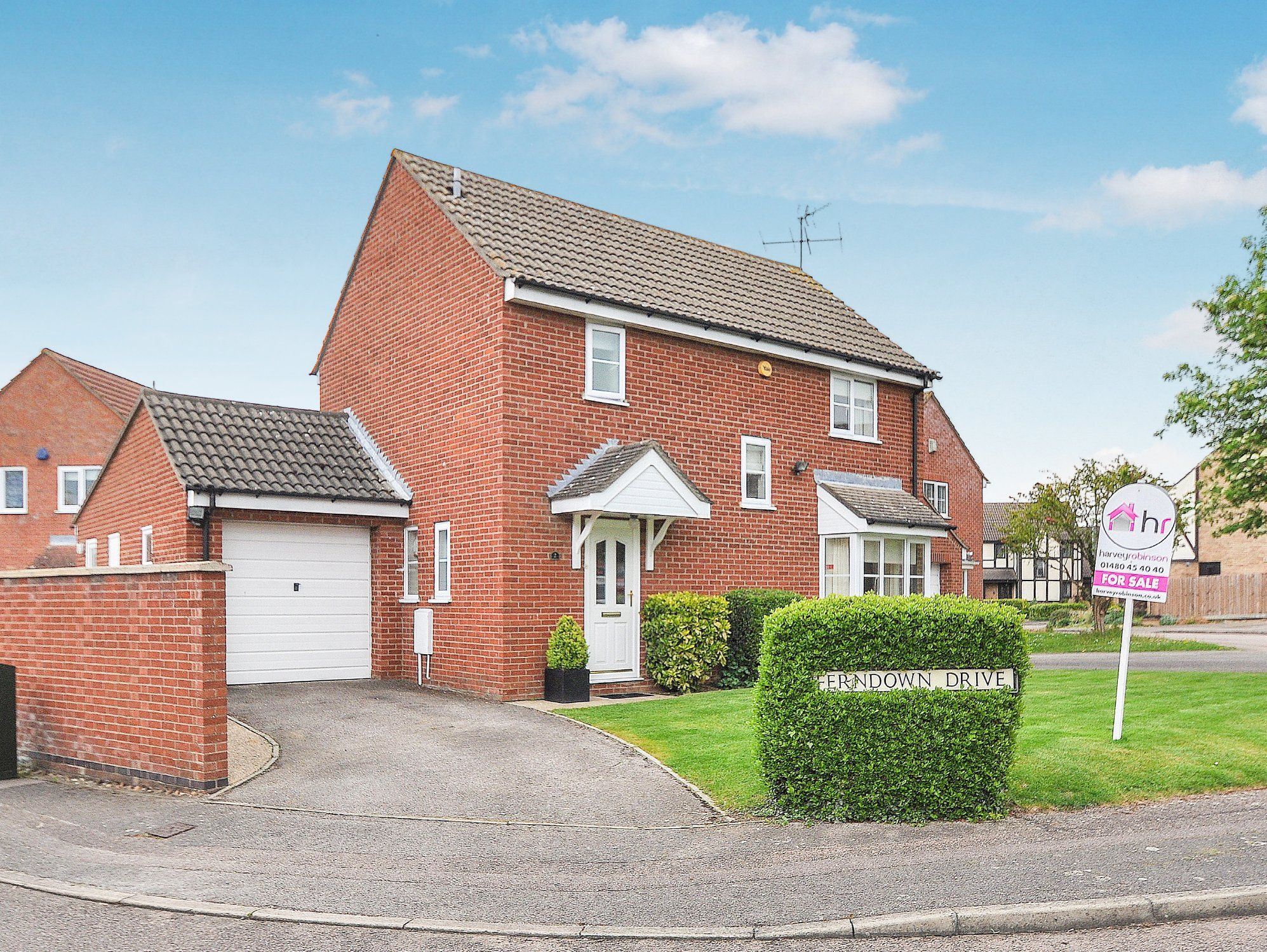 Ferndown Drive, Godmanchester, Huntingdon PE29  