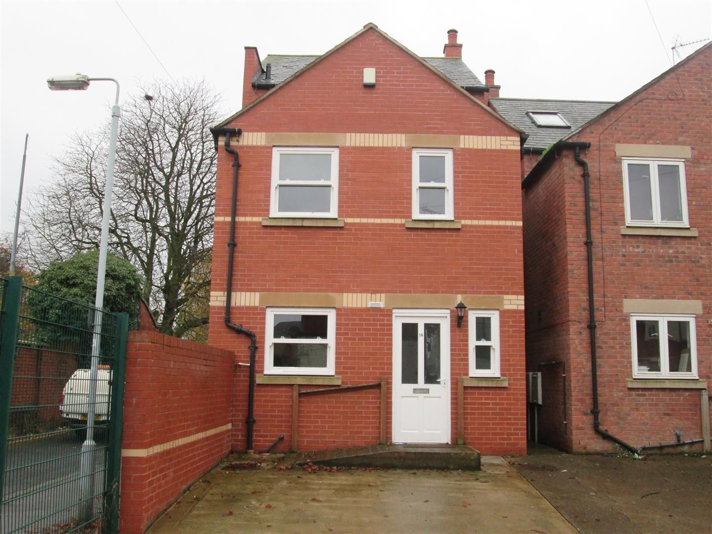 4 bed detached house to rent in Beaver Place, Worksop S80 Zoopla
