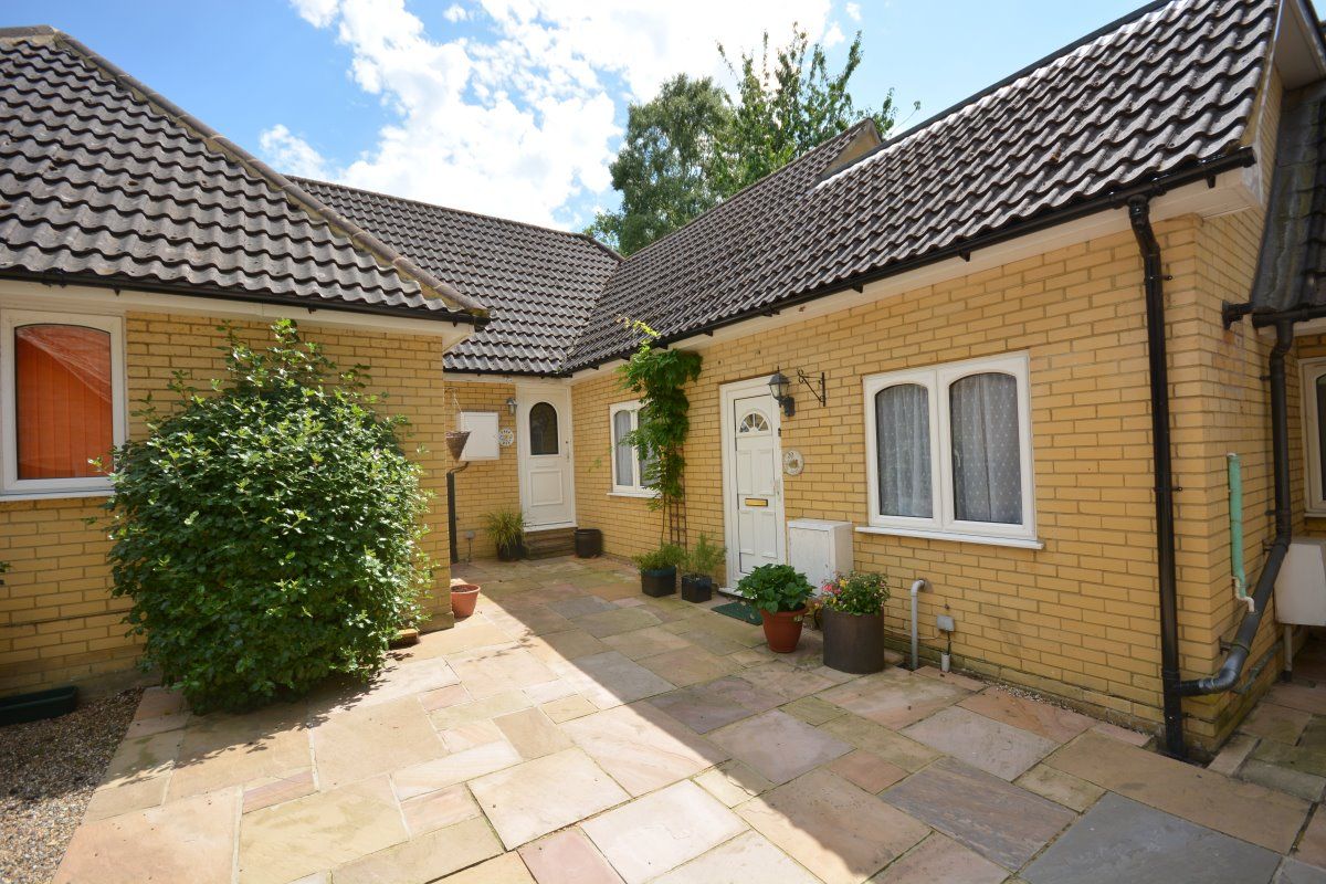 1 bed bungalow to rent in Broadwater Down, Tunbridge Wells TN2 Zoopla