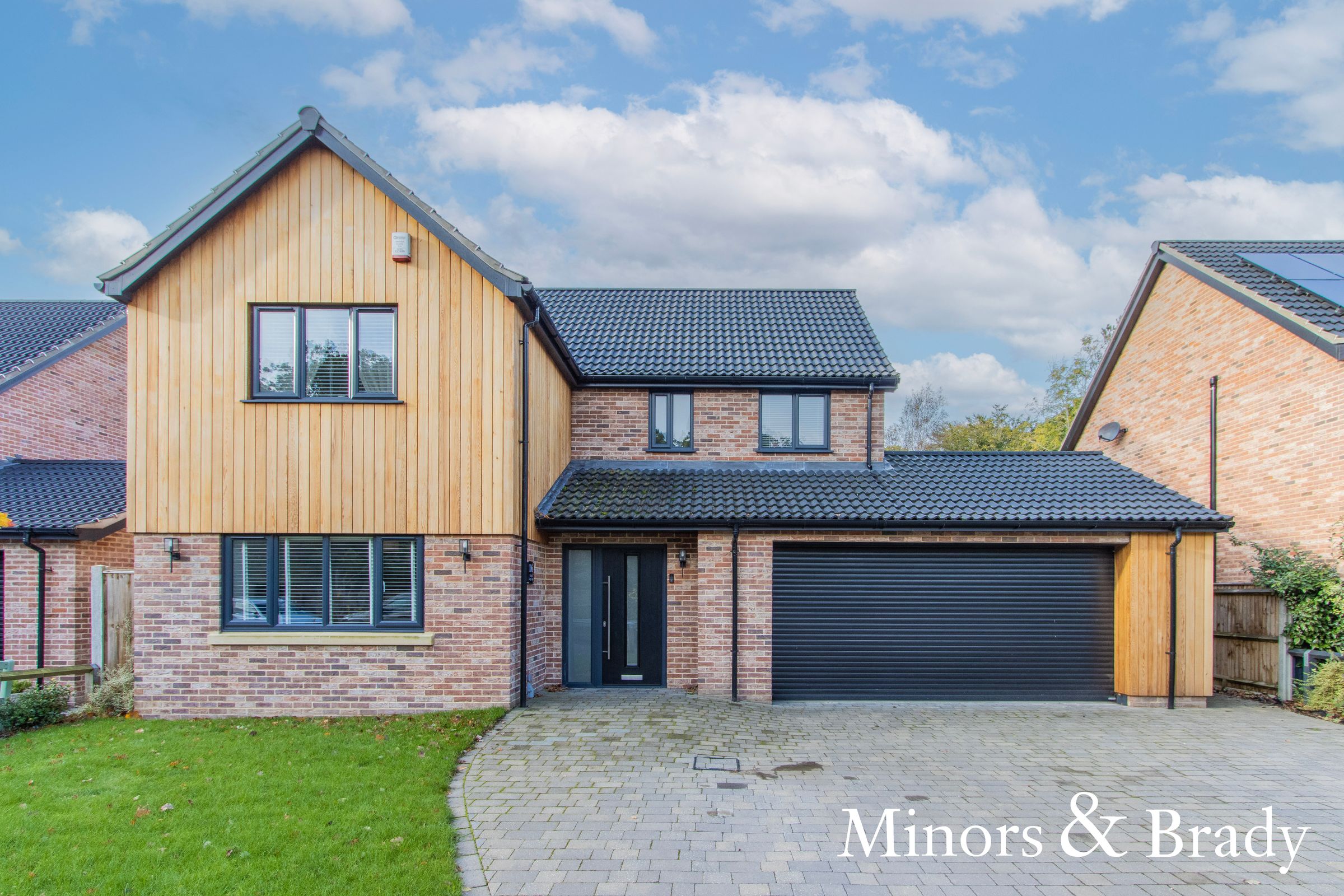 4 bed detached house for sale in Corton Long Lane, Corton, Lowestoft