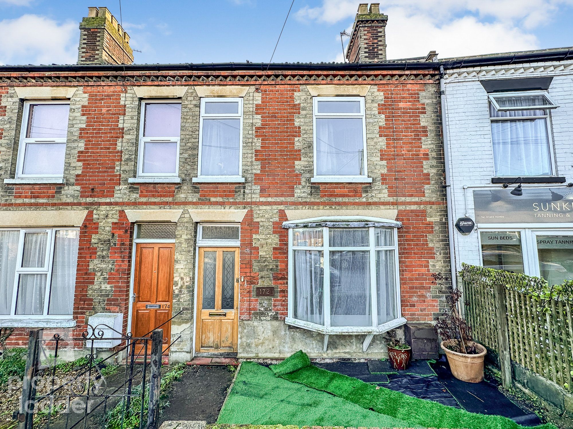 3 bed terraced house for sale in Yarmouth Road, Thorpe St. Andrew