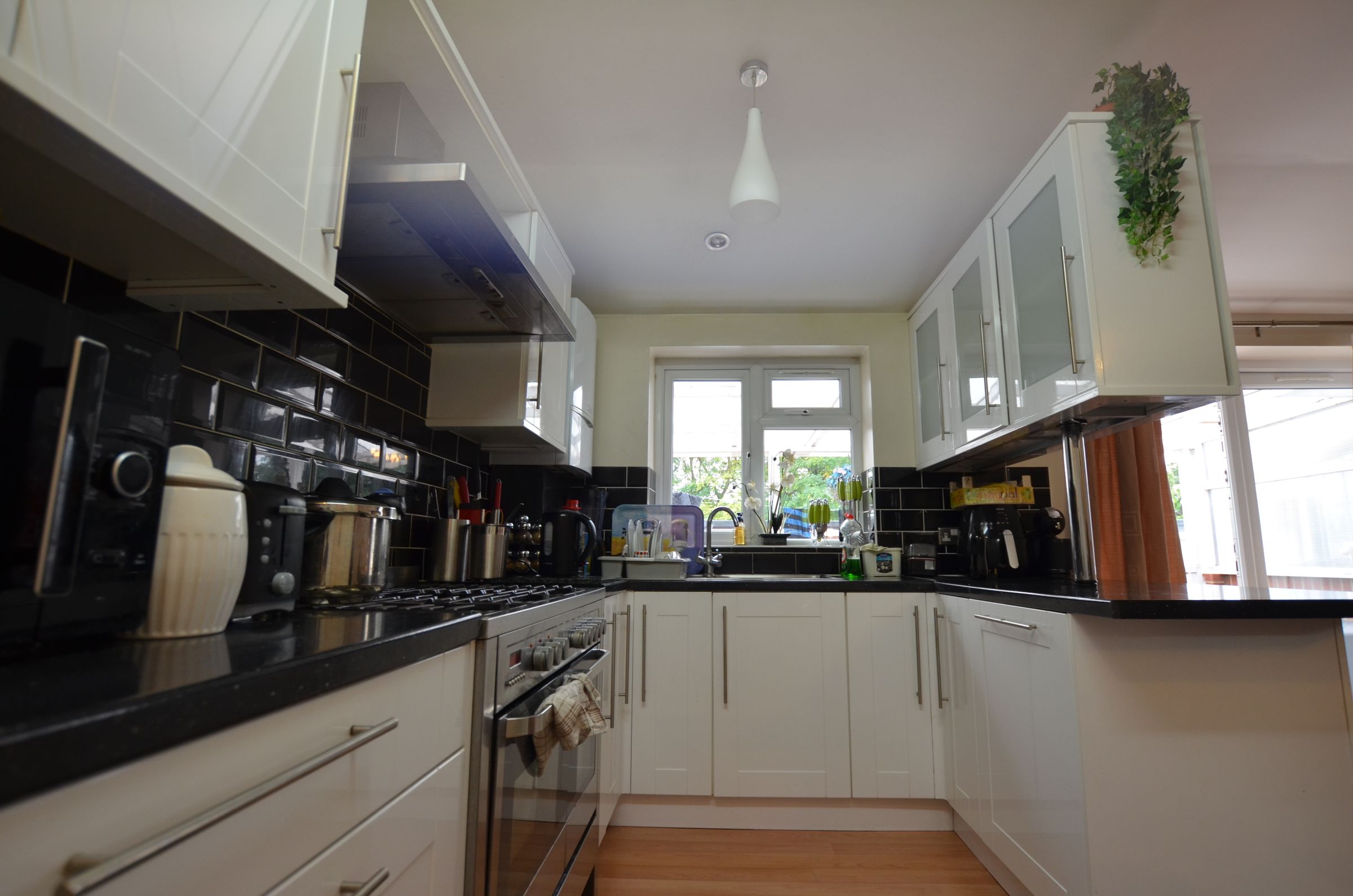 5 bed terraced house to rent in Winchester Avenue, London NW9 Zoopla