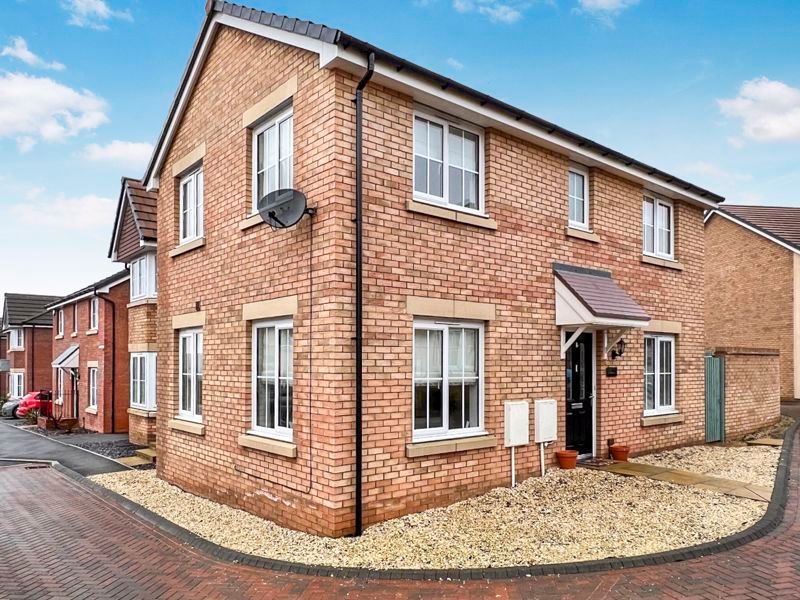 3 bed detached house for sale in Railway Road, Rhoose, Barry CF62 Zoopla