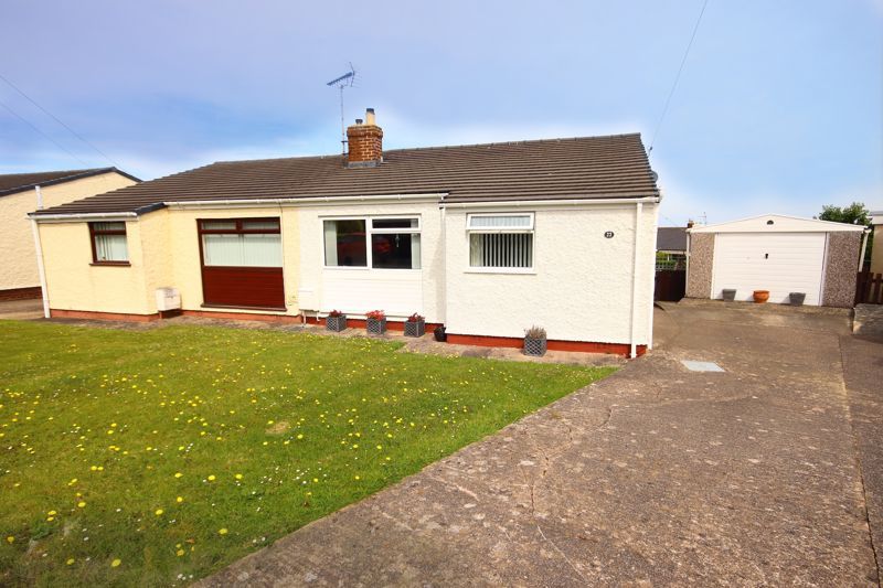 2 bed semidetached bungalow for sale in Gwynan Park, Dwygyfylchi