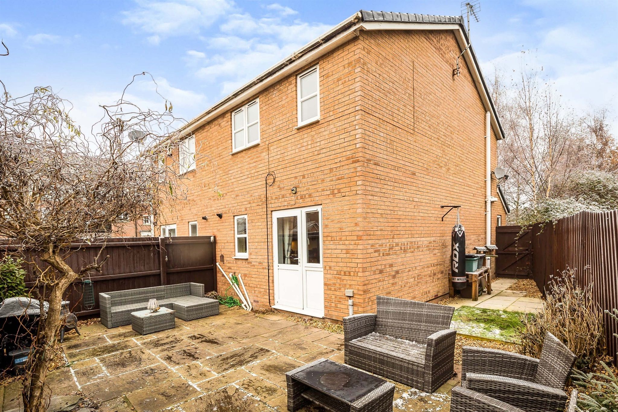 3 bed semidetached house for sale in Lindfields, Saltney, Chester CH4