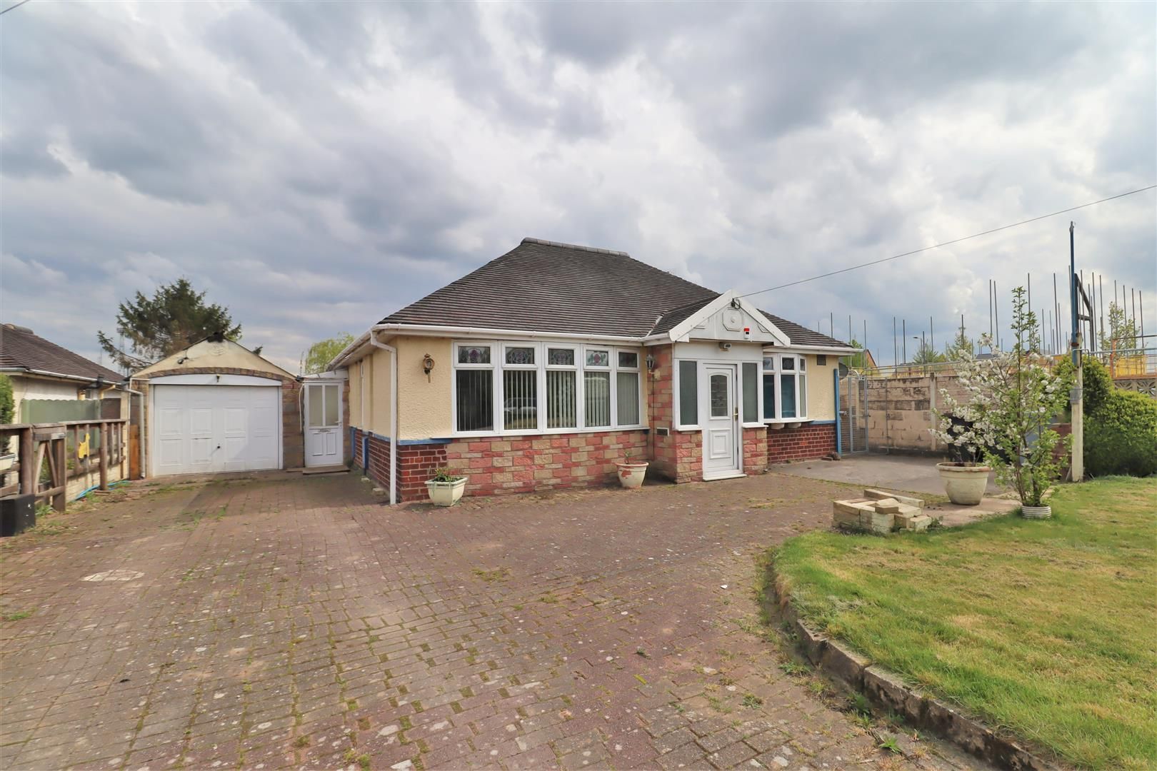 2 bed detached bungalow for sale in Crewe Road, Shavington, Crewe CW2 Zoopla
