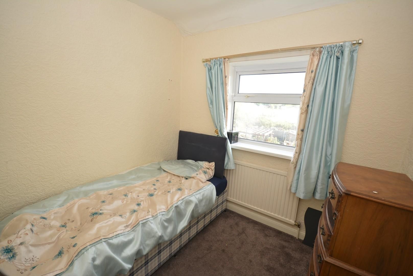 3 bed semidetached house for sale in Devonshire Avenue North, New