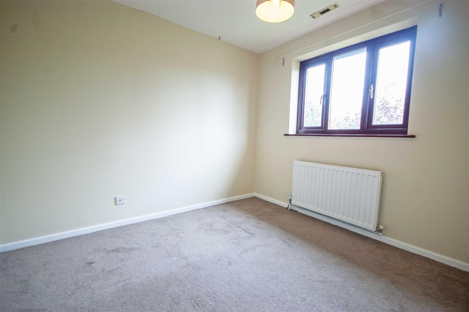 3 bed linkdetached house for sale in Rubens Gate, Springfield, Chelmsford CM1 Zoopla