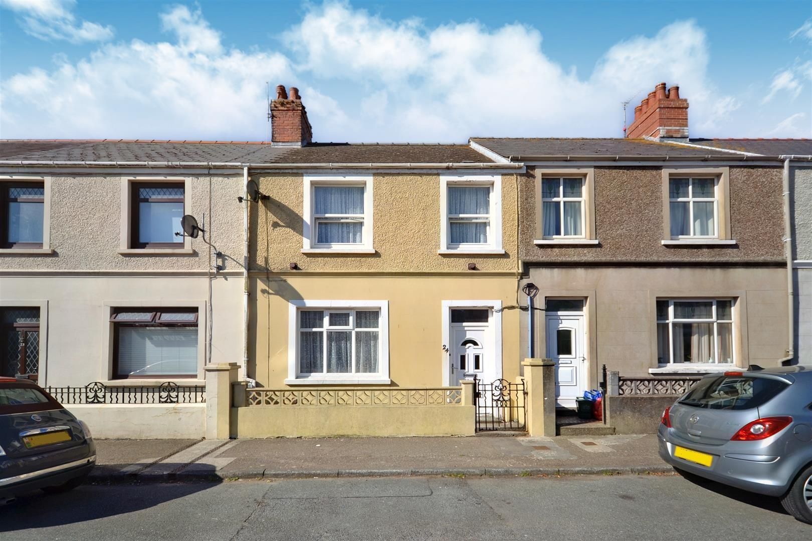3 bed terraced house for sale in Stratford Road, Milford Haven SA73