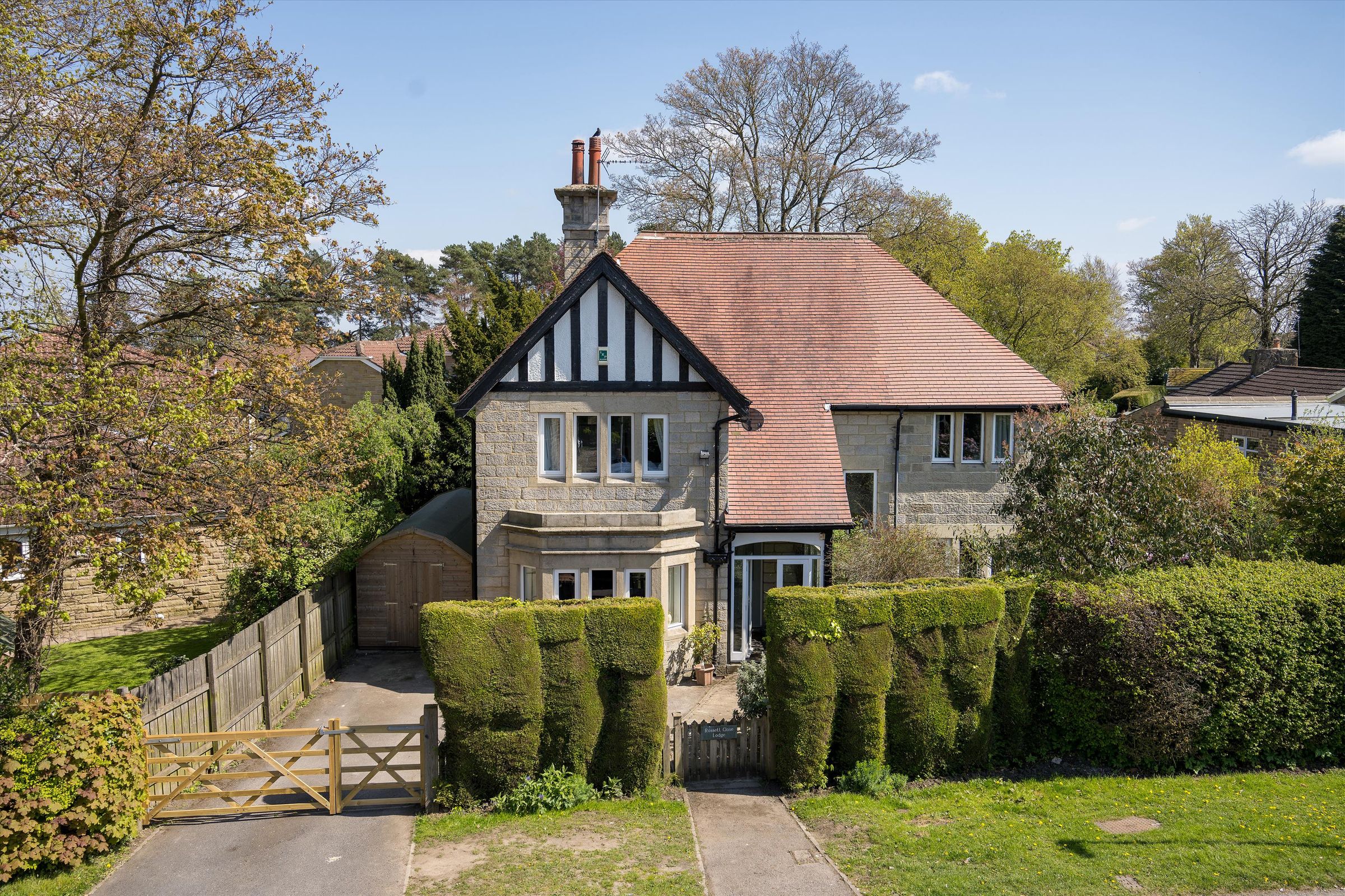4 bed detached house for sale in Pannal Ash Road, Harrogate, North