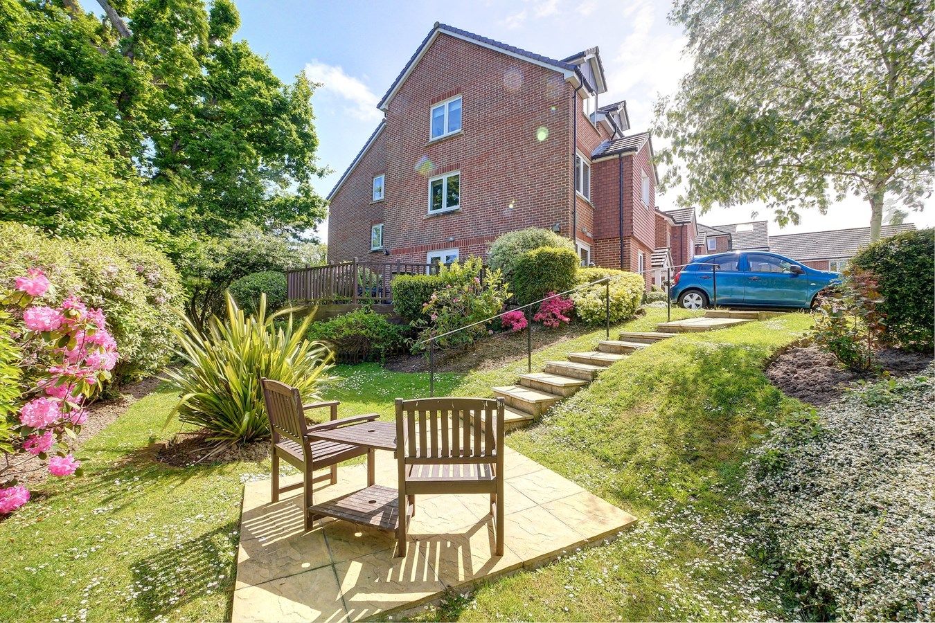 2 bed property for sale in Garrett Court, Hailsham BN27 Zoopla
