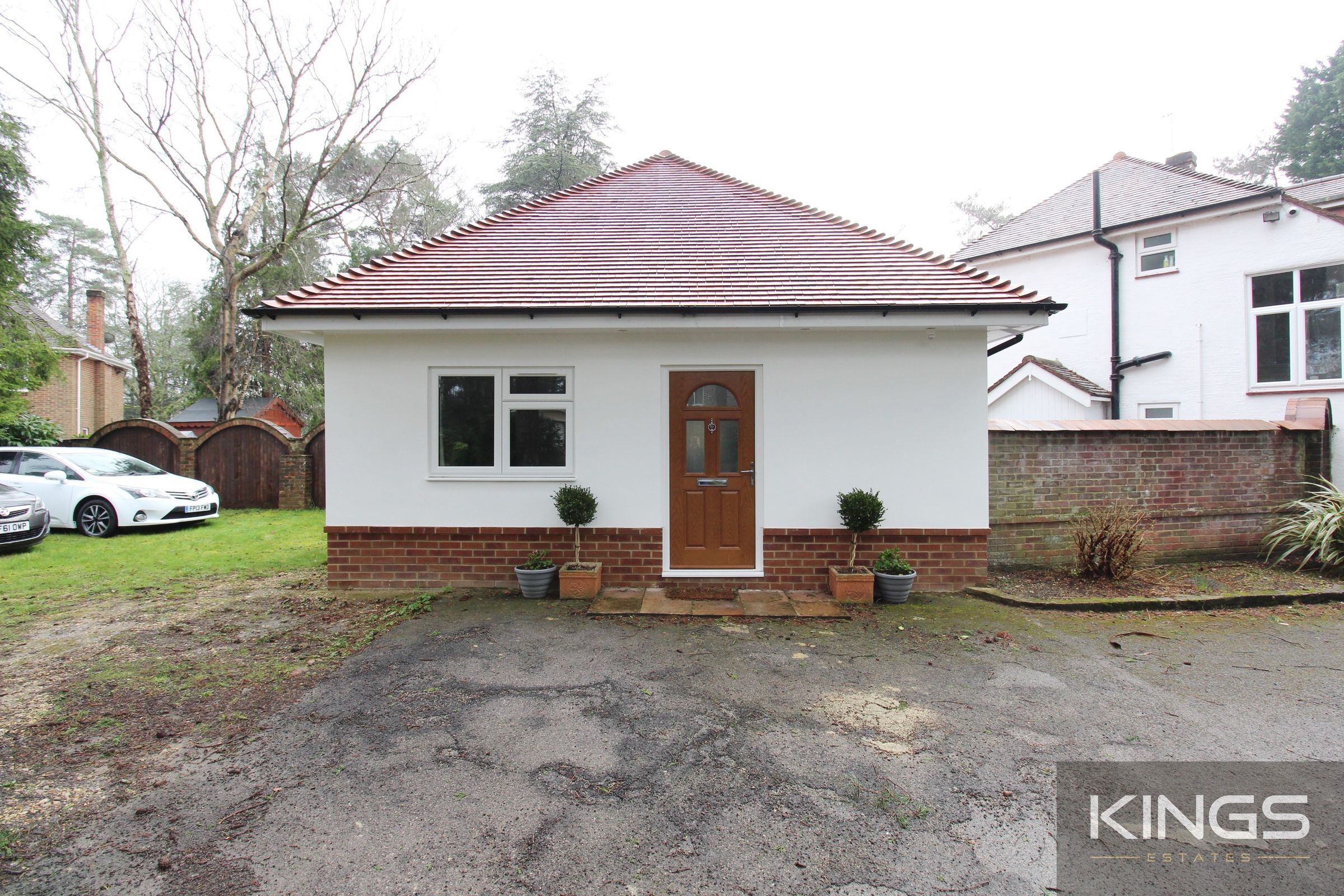 1 bed detached bungalow to rent in Hadrian Way, Chilworth, Southampton