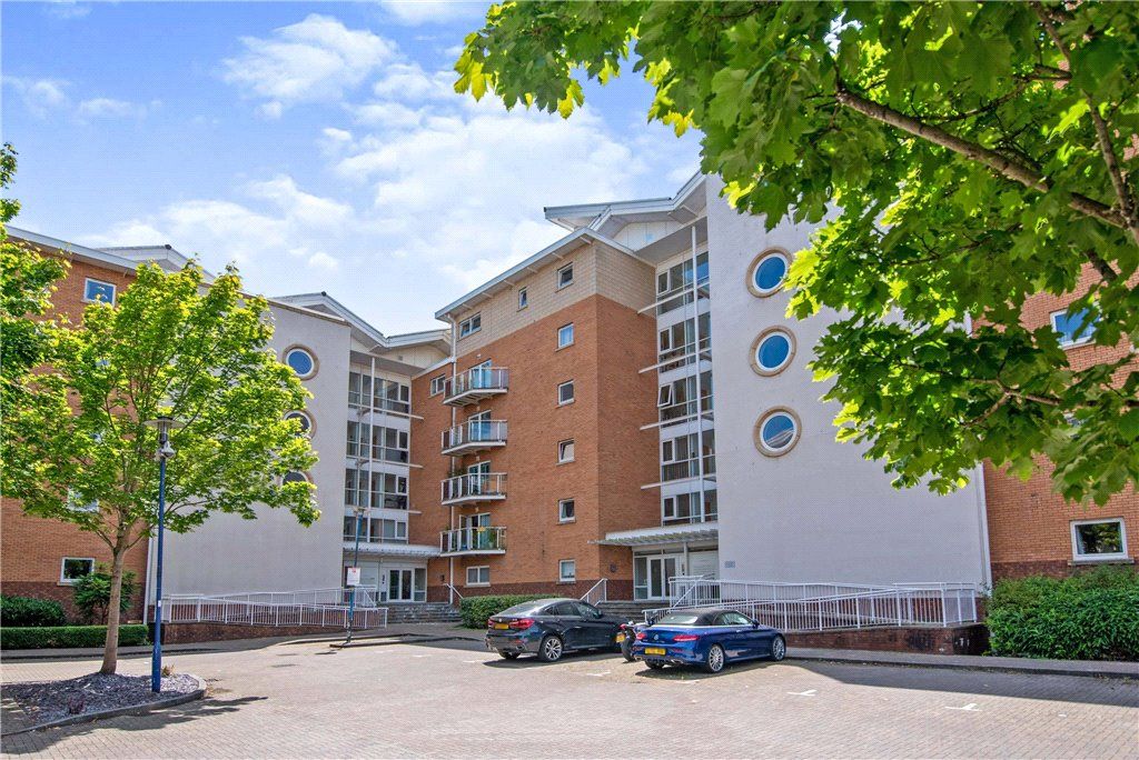 2 bed flat for sale in Penstone Court, Chandlery Way, Century Wharf