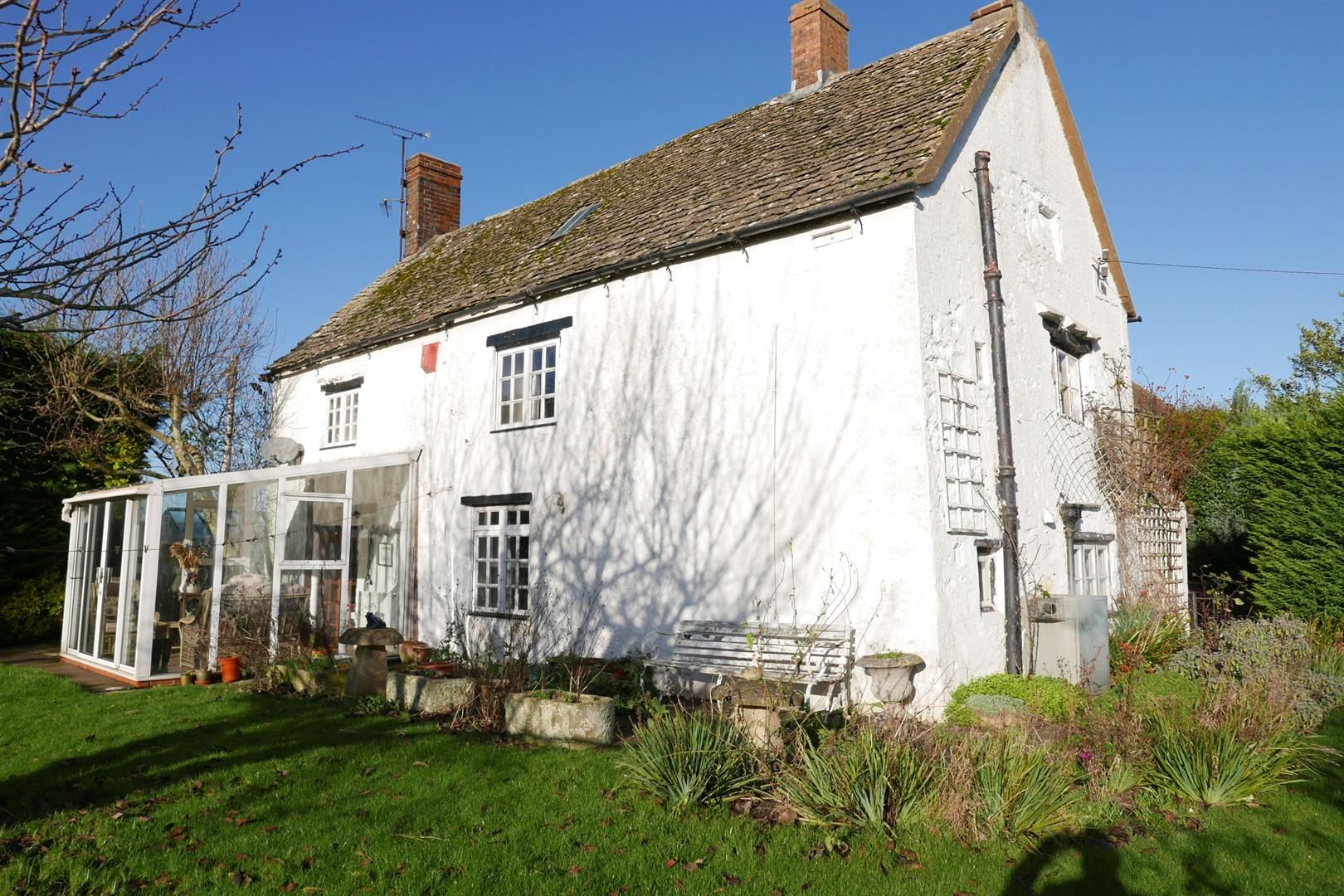 3 bed cottage for sale in Bristol Road, Cam, Dursley GL11 Zoopla