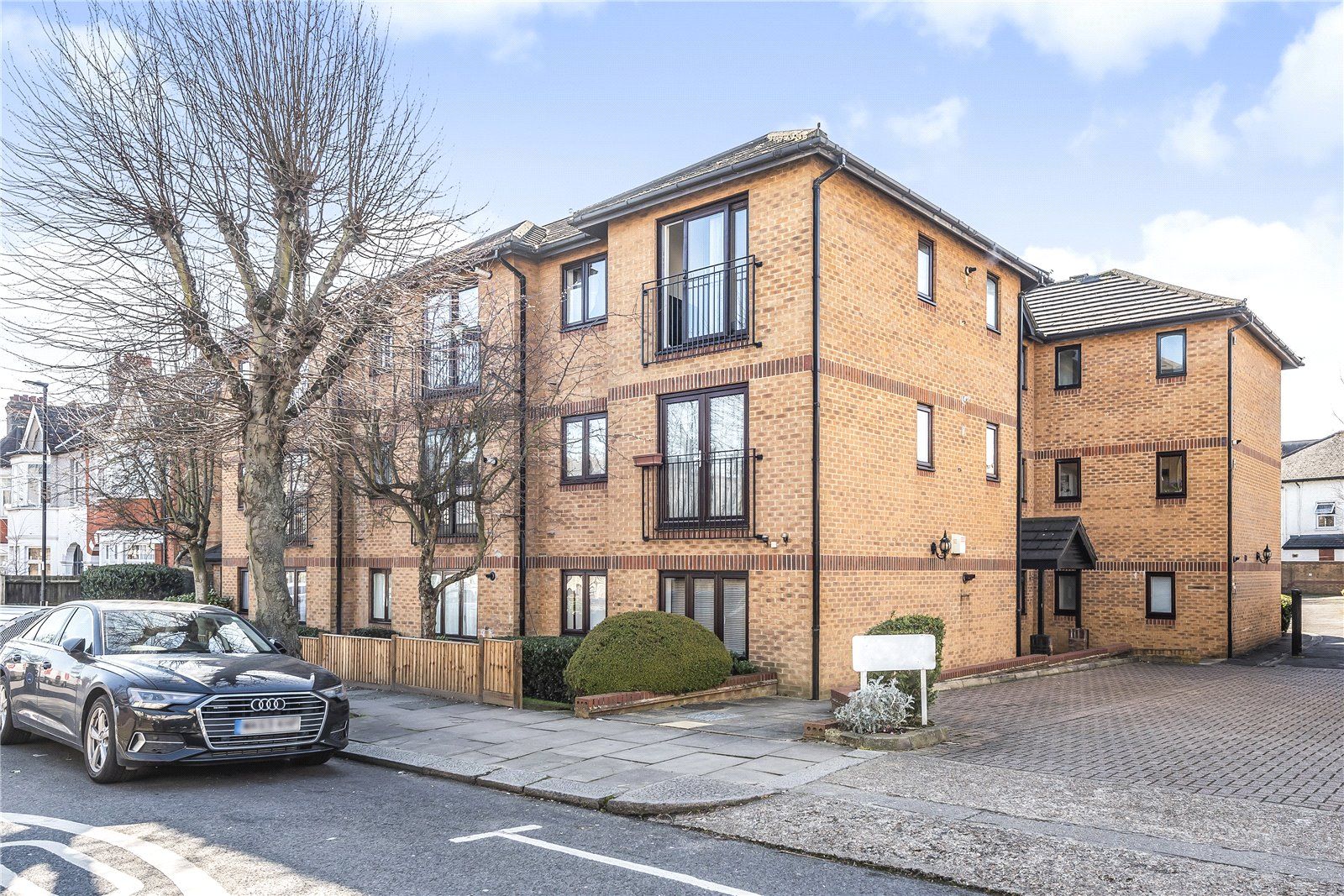 Woodside Court, 65 Stonard Road, Palmers Green N13  