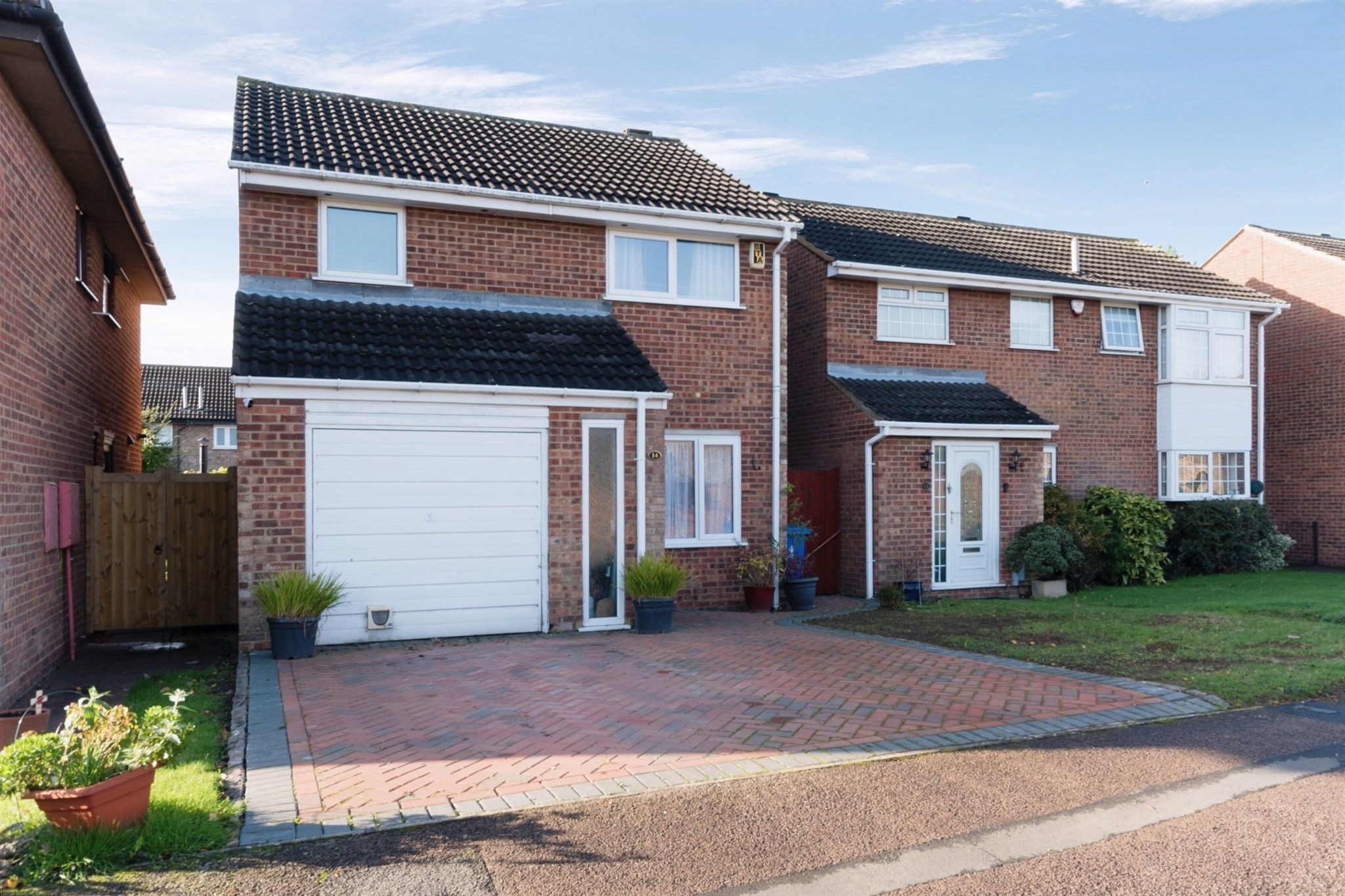 3 bed detached house for sale in Stoneway, Hartwell, Northampton NN7