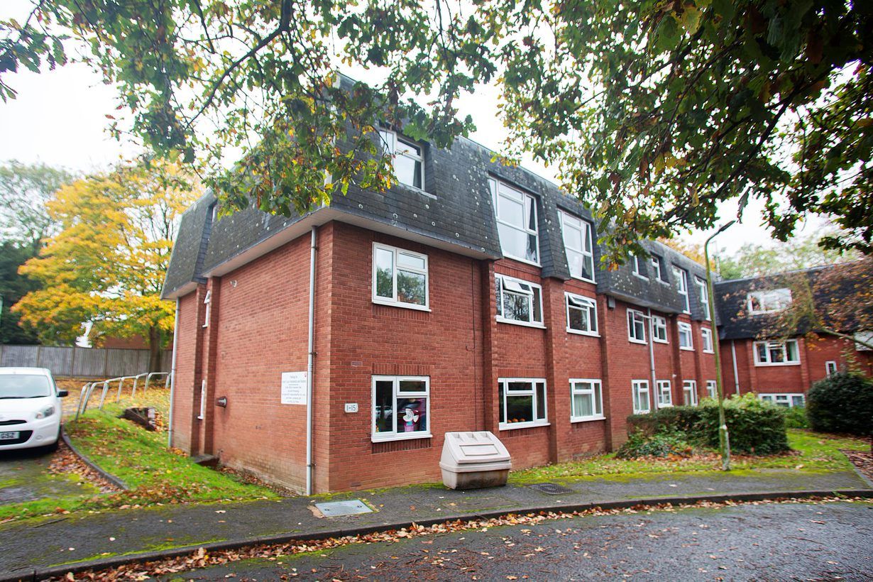 2 bed flat for sale in New Penkridge Road, Cannock WS11 Zoopla