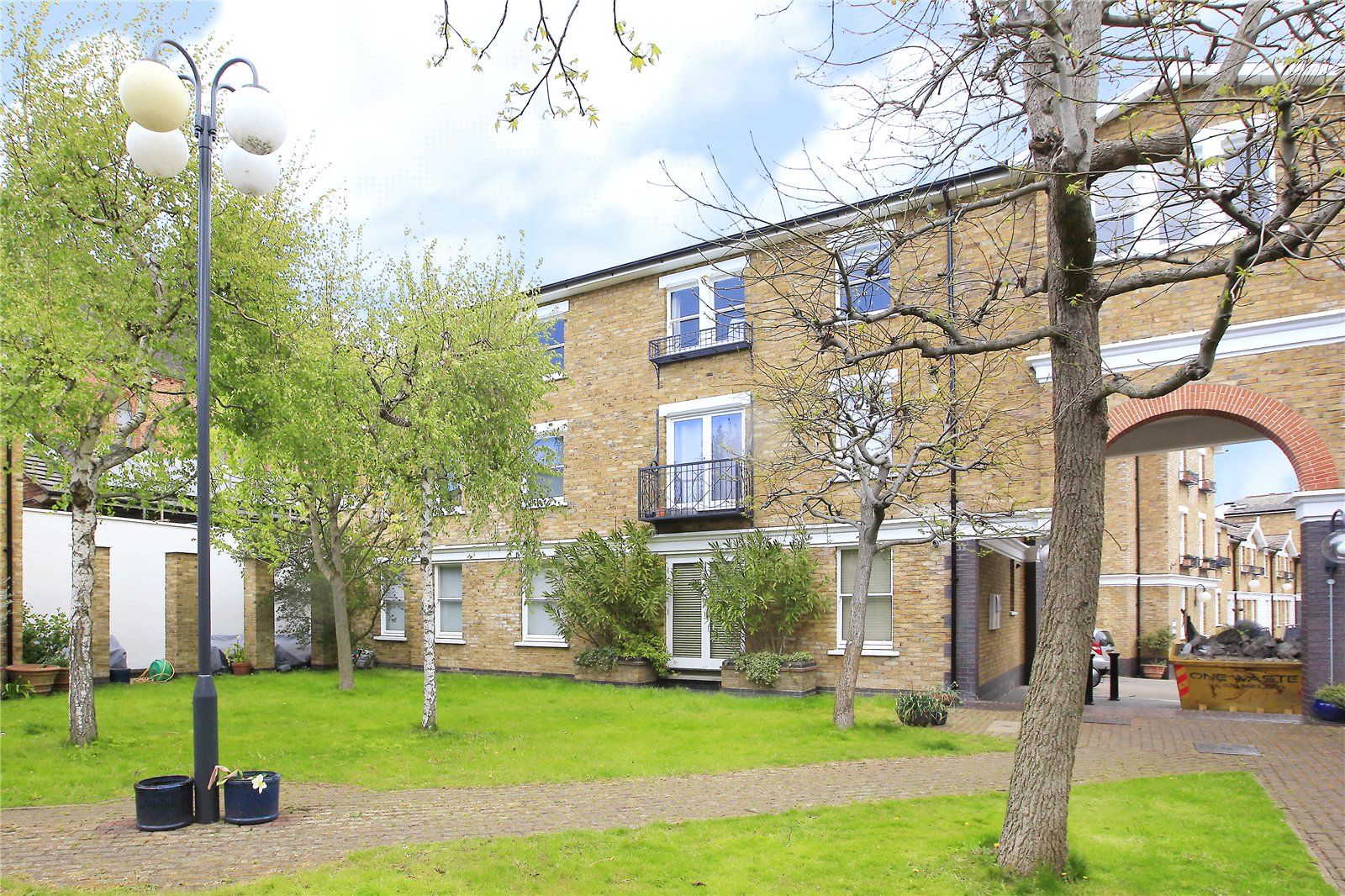 Hillgate Place, Clapham South, London SW12  