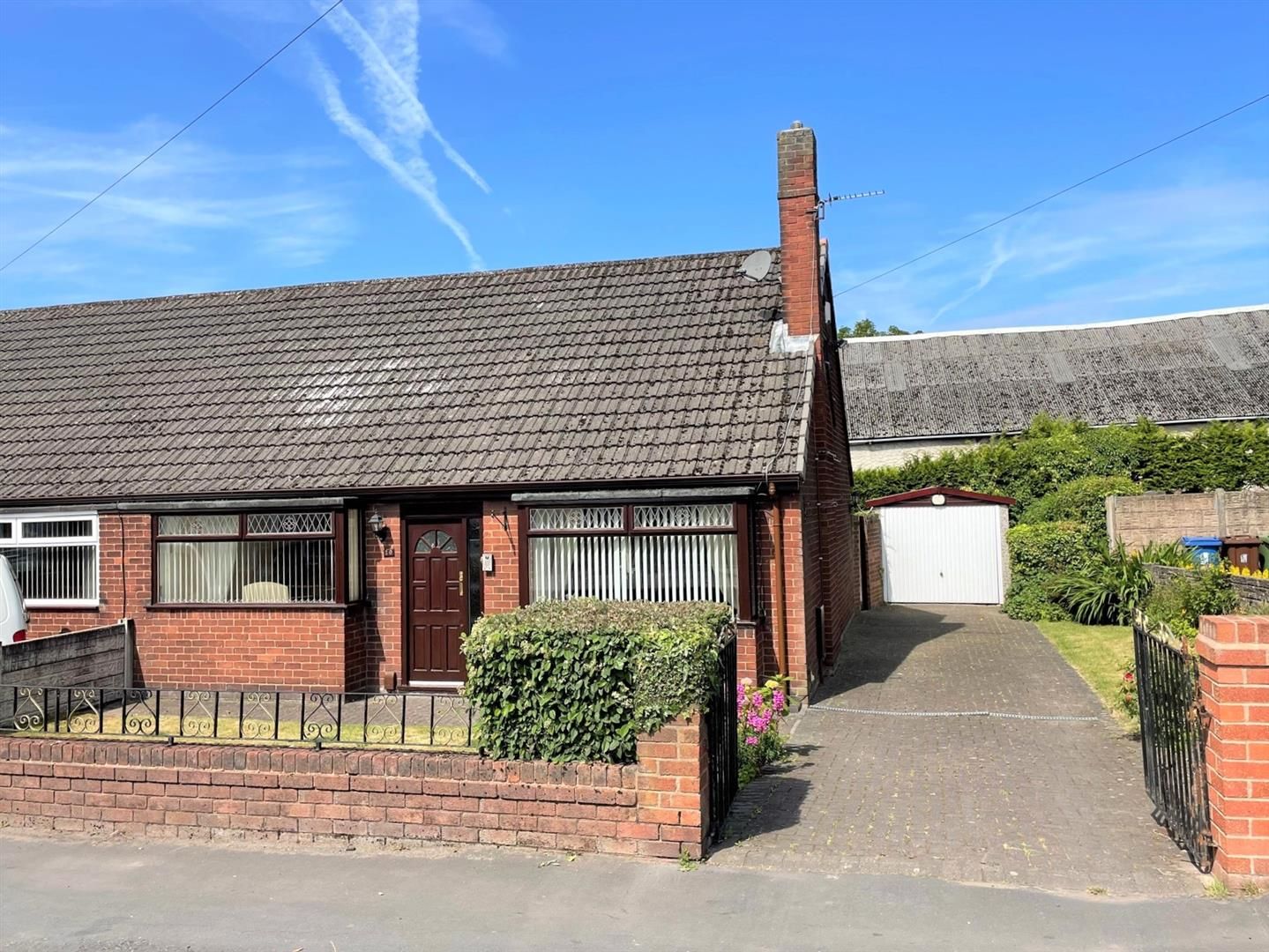 3 bed semidetached house for sale in Bolton House Road, Bickershaw