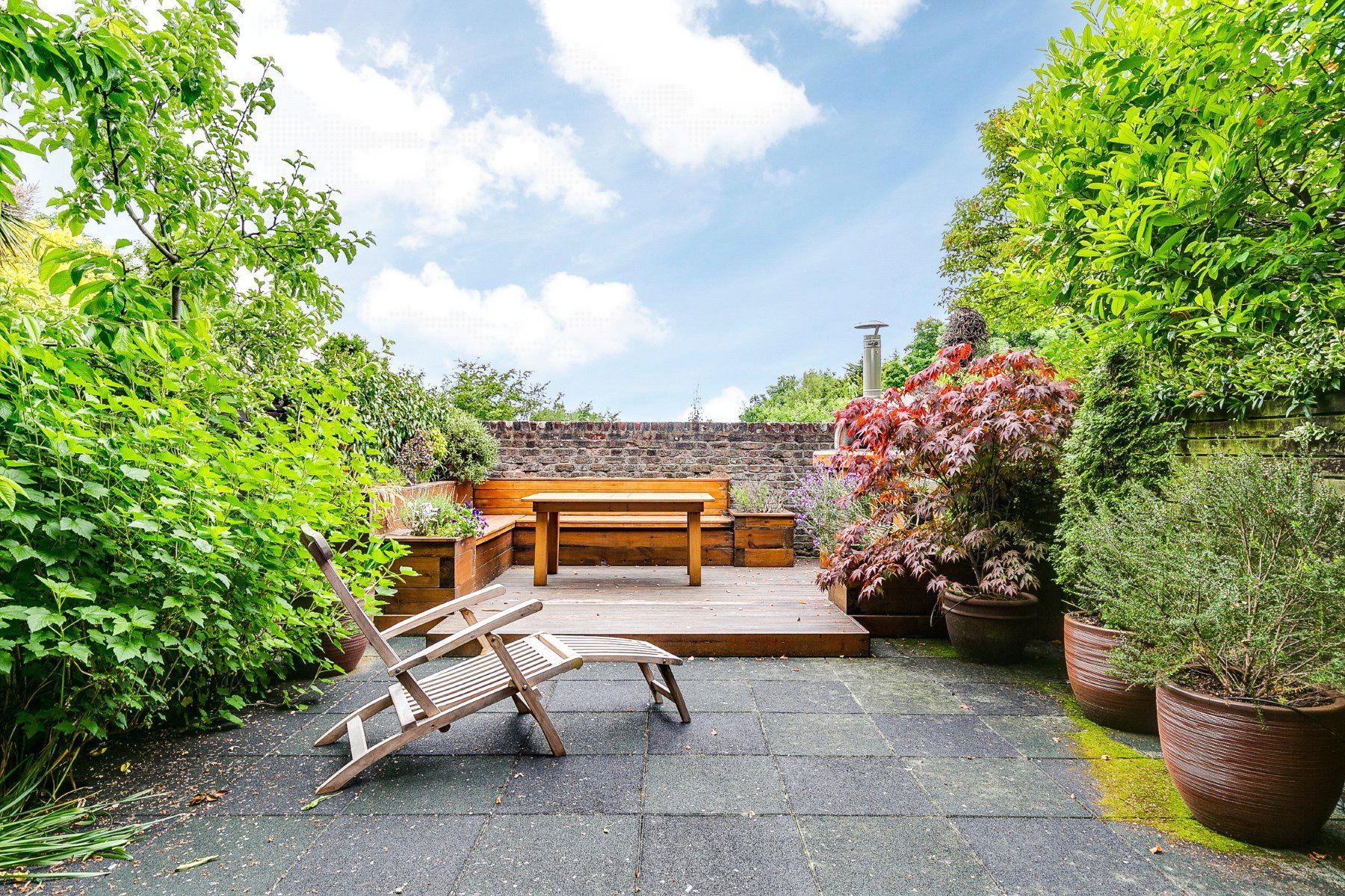 Dukes Head Yard Highgate Village London N6