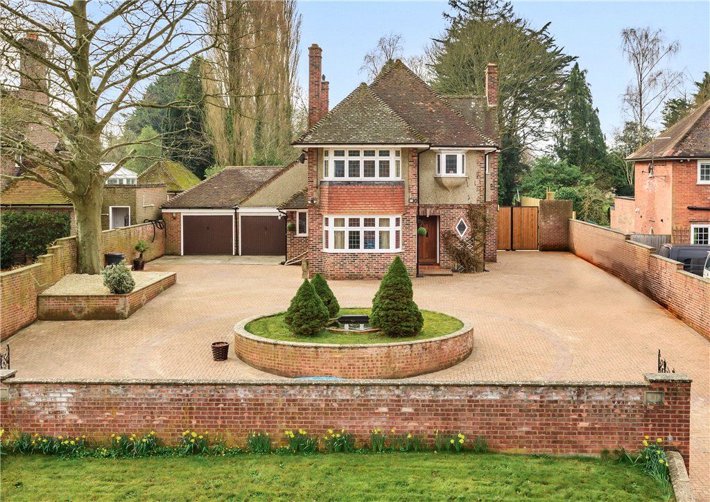 4 bed detached house for sale in Dorchester Road, Yeovil, Somerset BA20