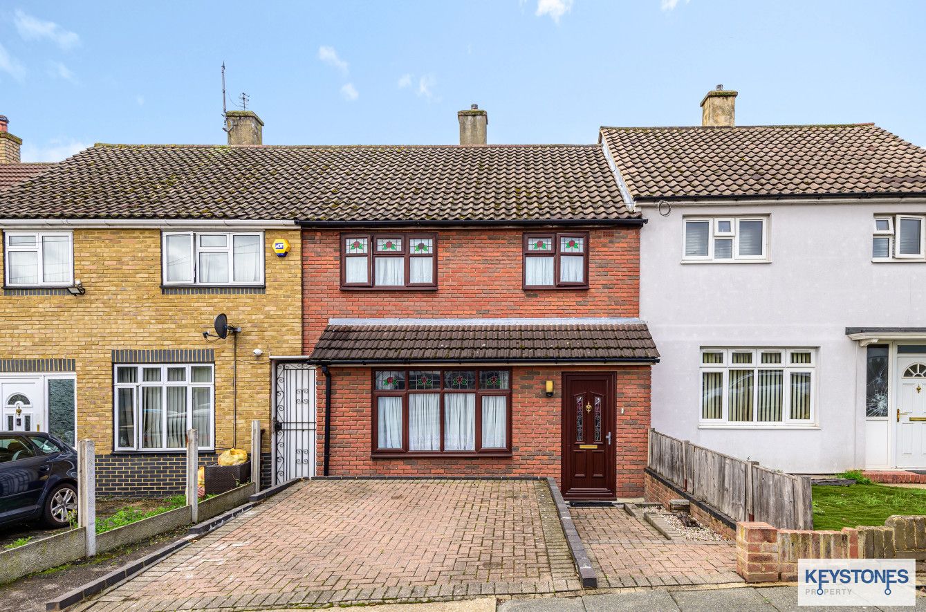 2 bed terraced house for sale in Edenhall Road, Romford RM3 Zoopla