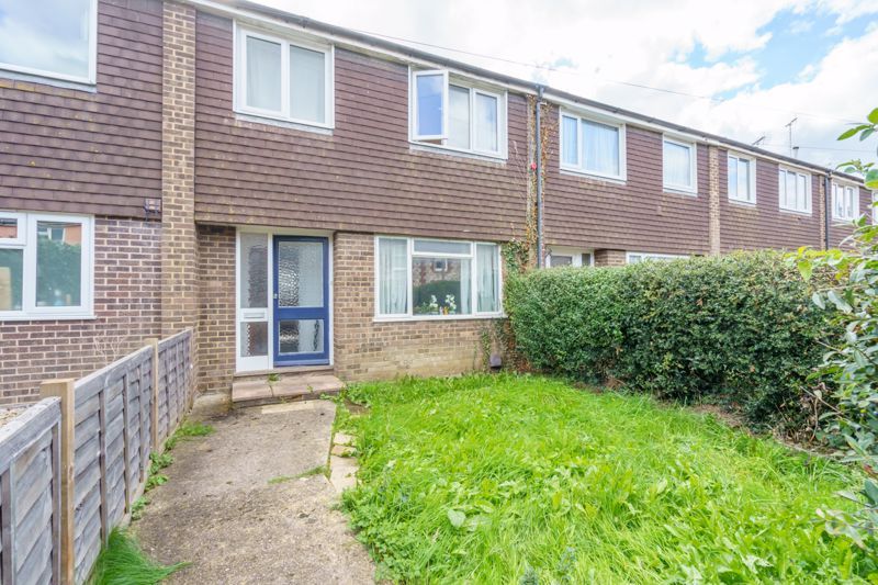 3 bed terraced house for sale in Kingsham Avenue, Chichester PO19 Zoopla