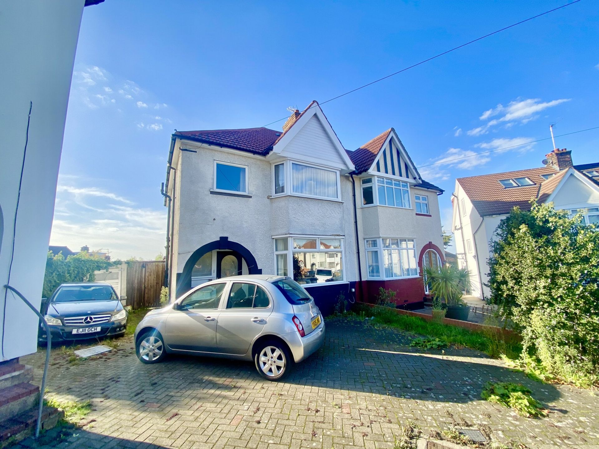3 bed semidetached house for sale in Hillside, Kingsbury NW9 Zoopla