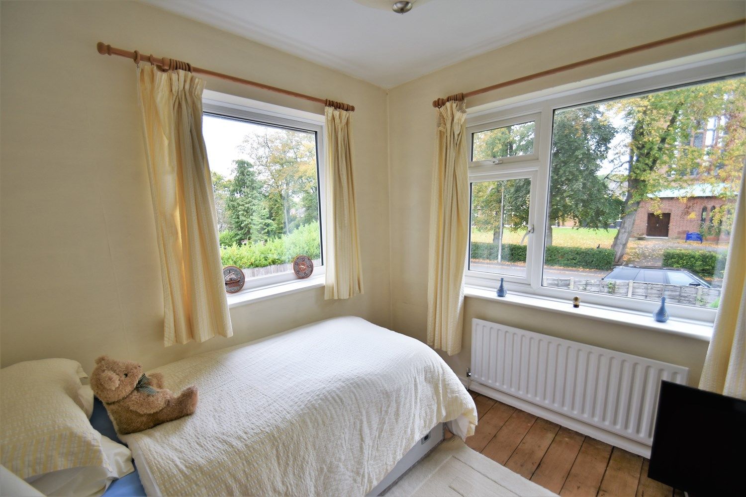 4 bed detached house for sale in Robins Lane, Bramhall, Stockport SK7