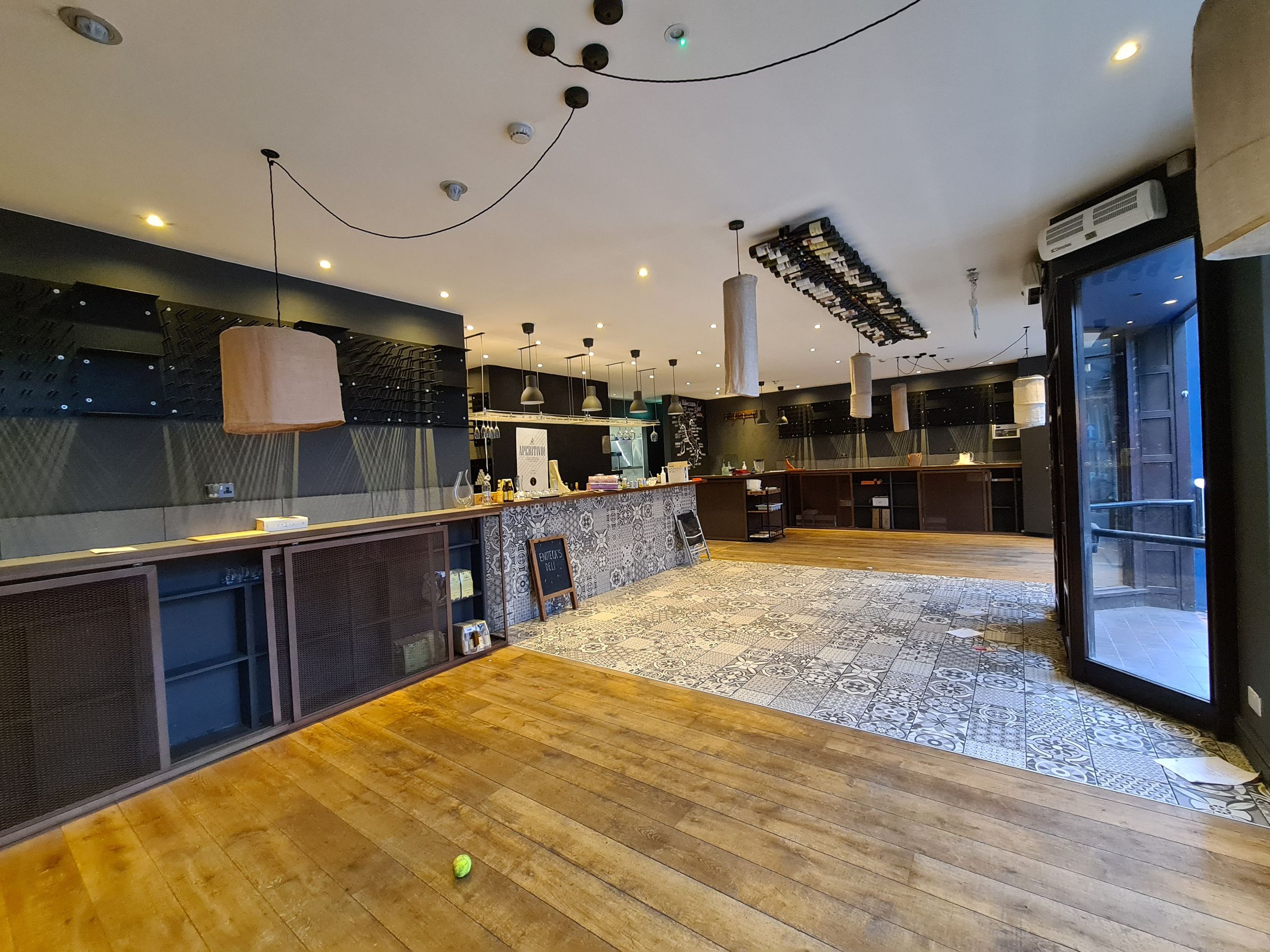 Restaurant/cafe to let in 6263 Long Lane, London EC1A Zoopla