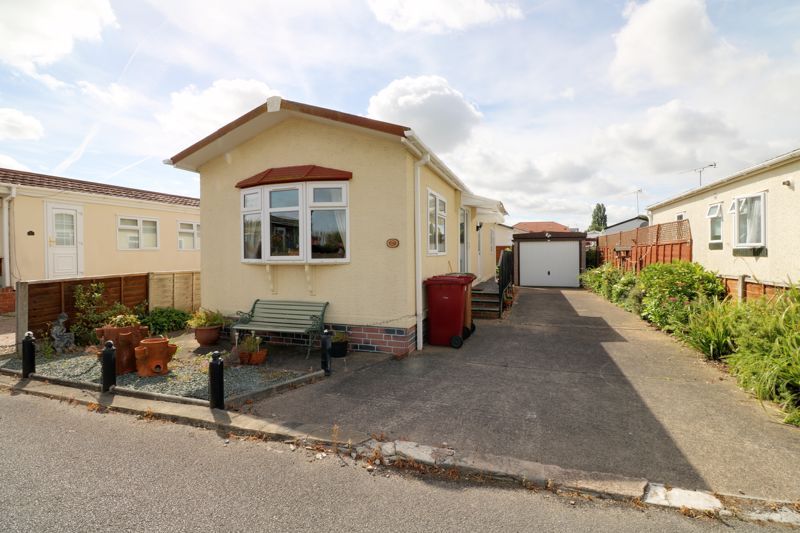 2 bed property for sale in Brocklesby Ox Park Homes, Bridge Street