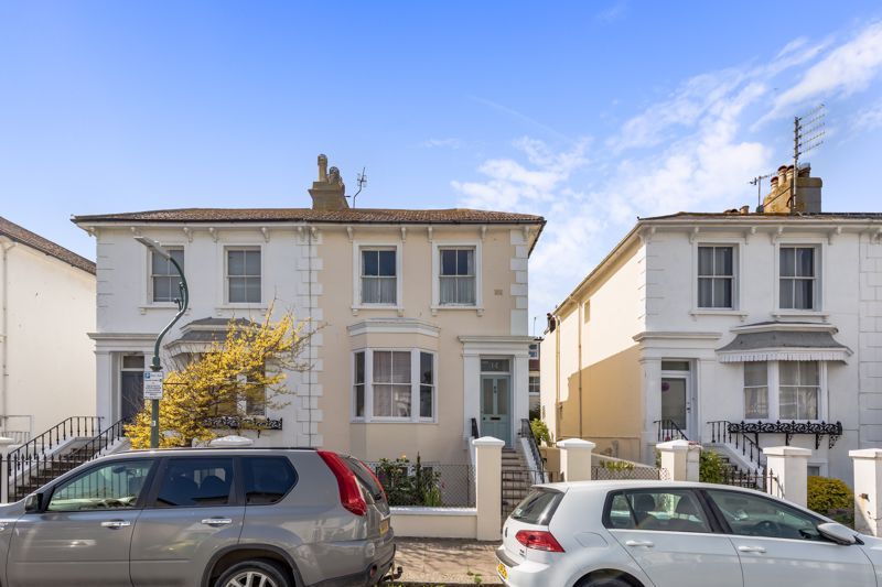 1 bed flat for sale in Osborne Villas, Hove BN3 Zoopla