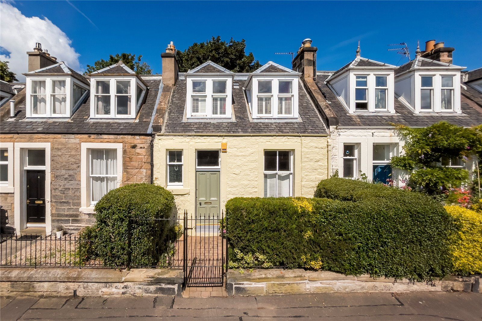 Hampton Place, Edinburgh EH12  