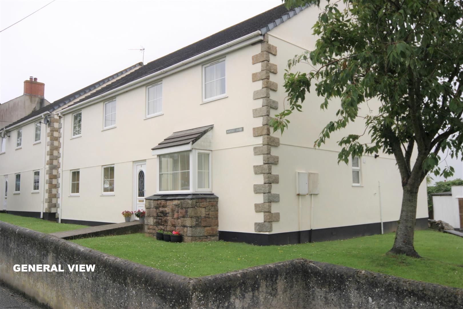 2 bed flat for sale in Waters Court, Mount Ambrose, Redruth TR15 Zoopla