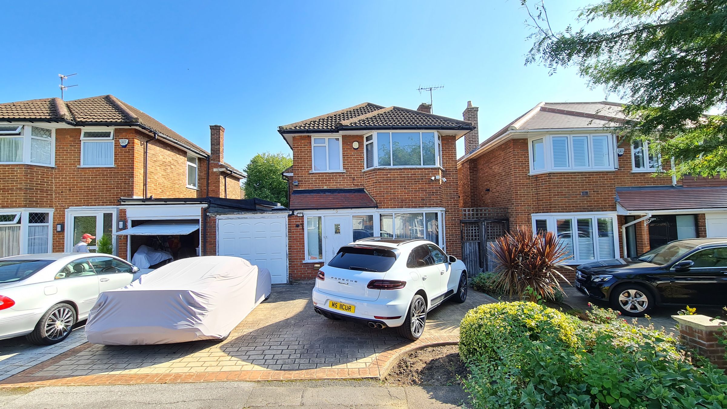 3 bed semidetached house to rent in Corby Crescent, London EN2 Zoopla