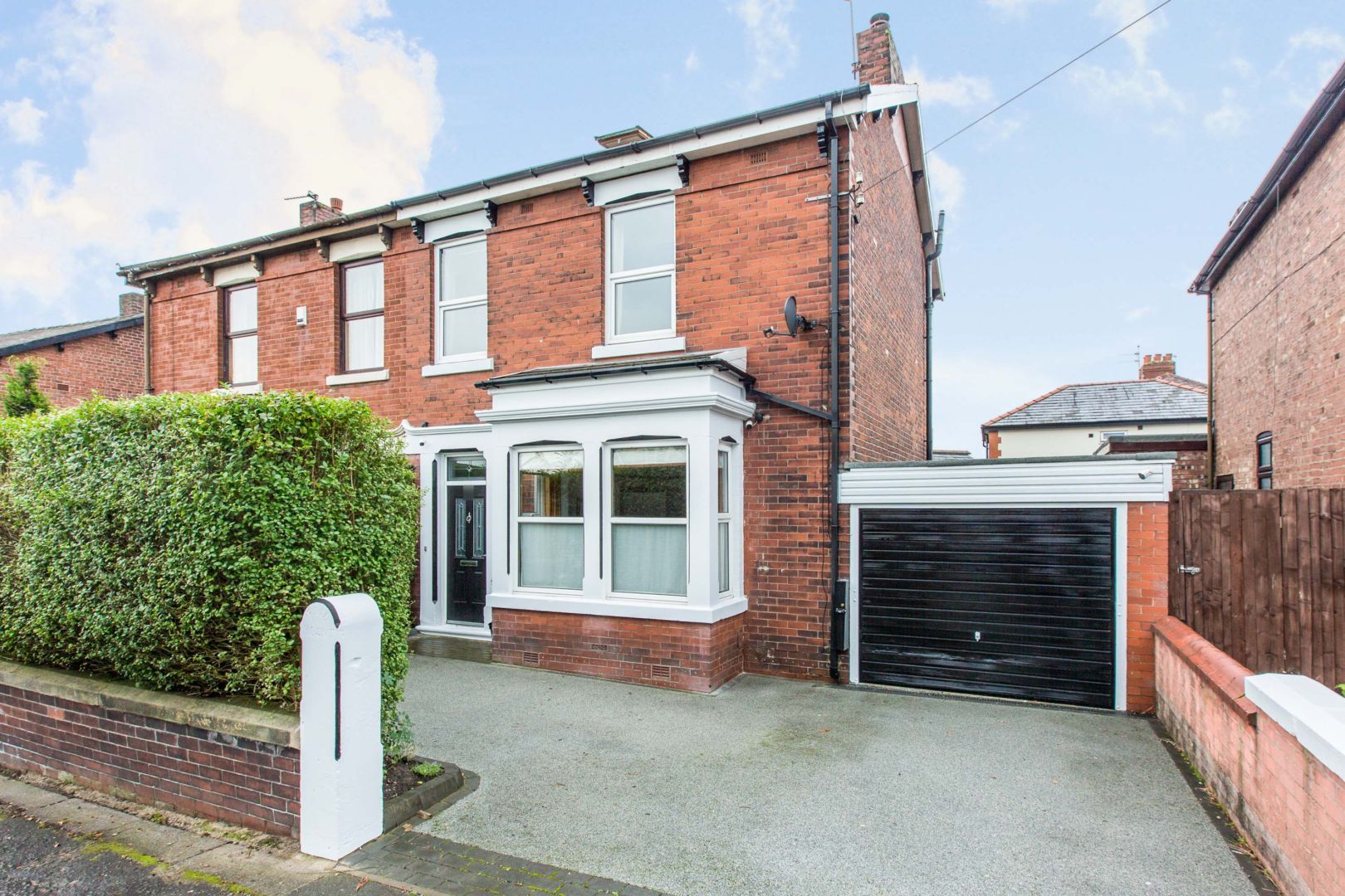 5 bed semidetached house for sale in Black Bull Lane, Fulwood, Preston