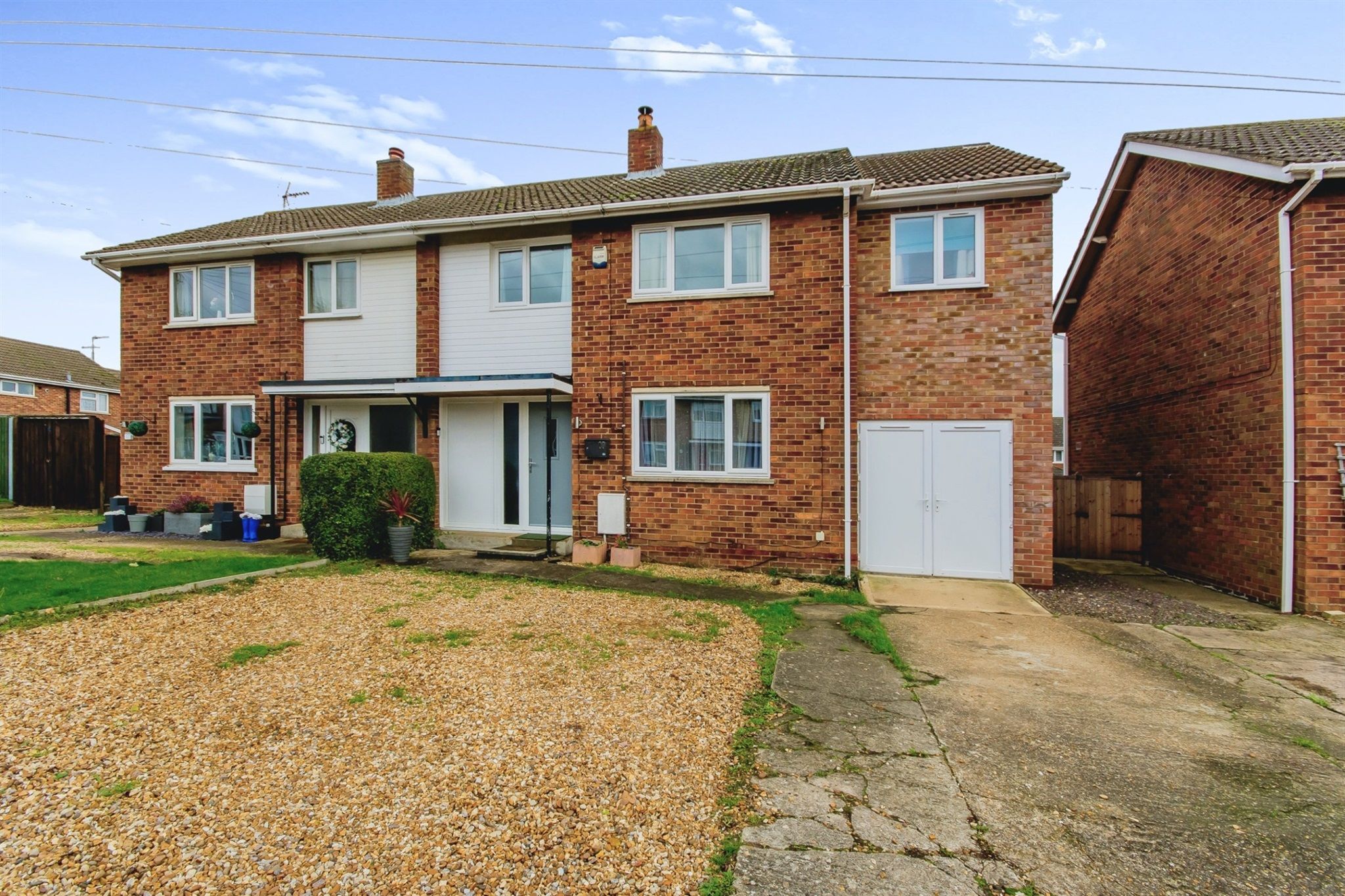 4 bed semidetached house for sale in Church Close, Stilton