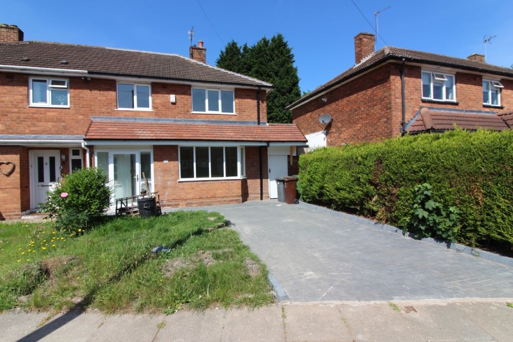 3 bed semidetached house to rent in Hylstone Crescent, Wednesfield, Wolverhampton WV11 Zoopla