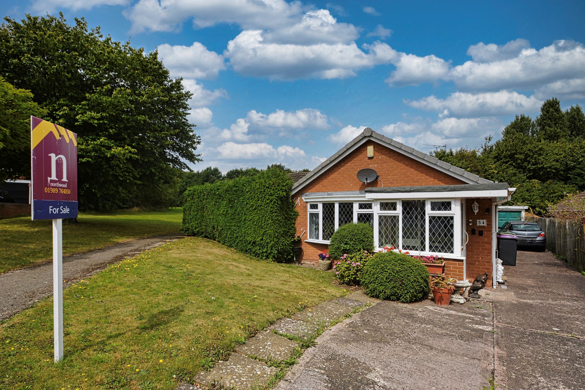 3 bed bungalow for sale in Mercia Drive, Leegomery, Telford TF1 Zoopla