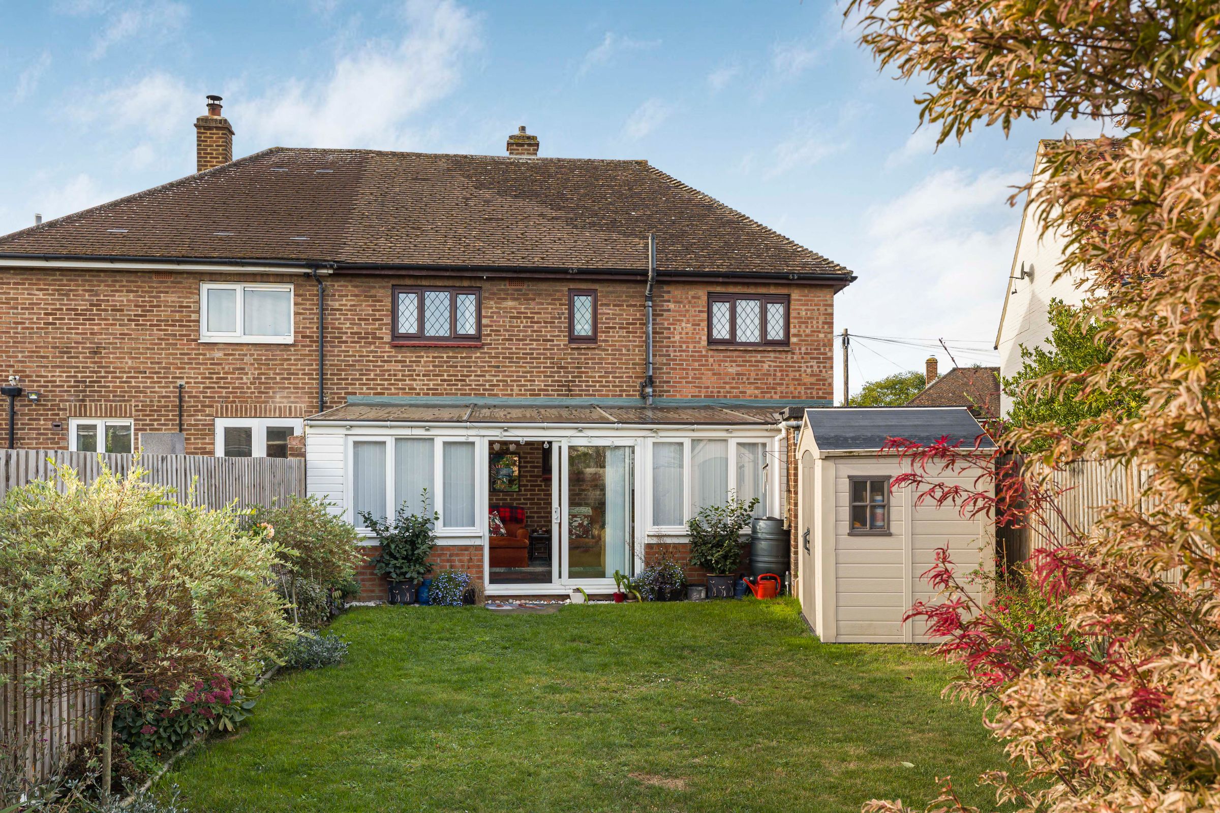 4 bed semidetached house for sale in Foster Road, Trumpington