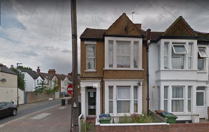 4 bed property for sale in Cecil Road, Harrow HA3 Zoopla