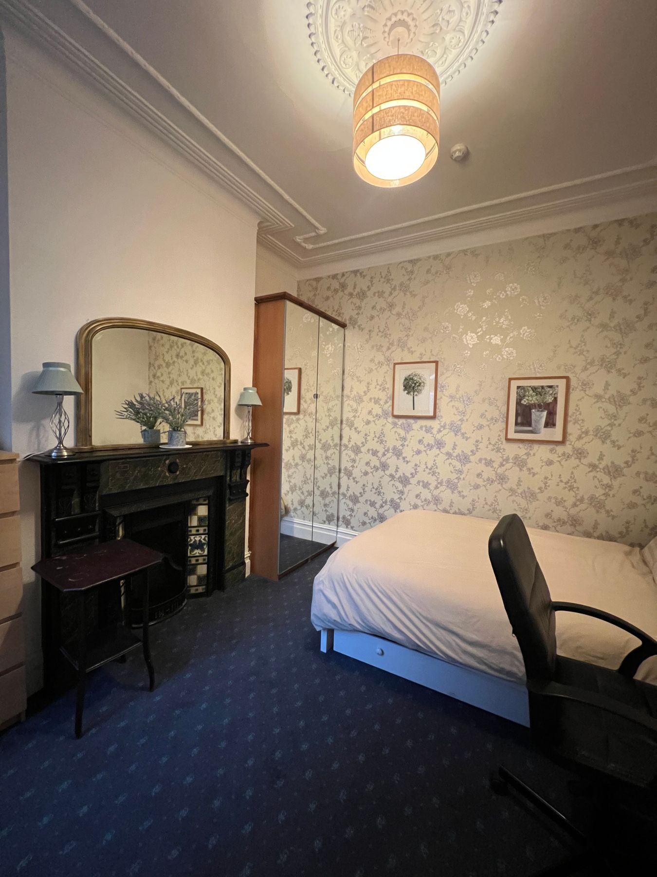 2 bed shared to rent in All Souls Avenue, Kensal Green