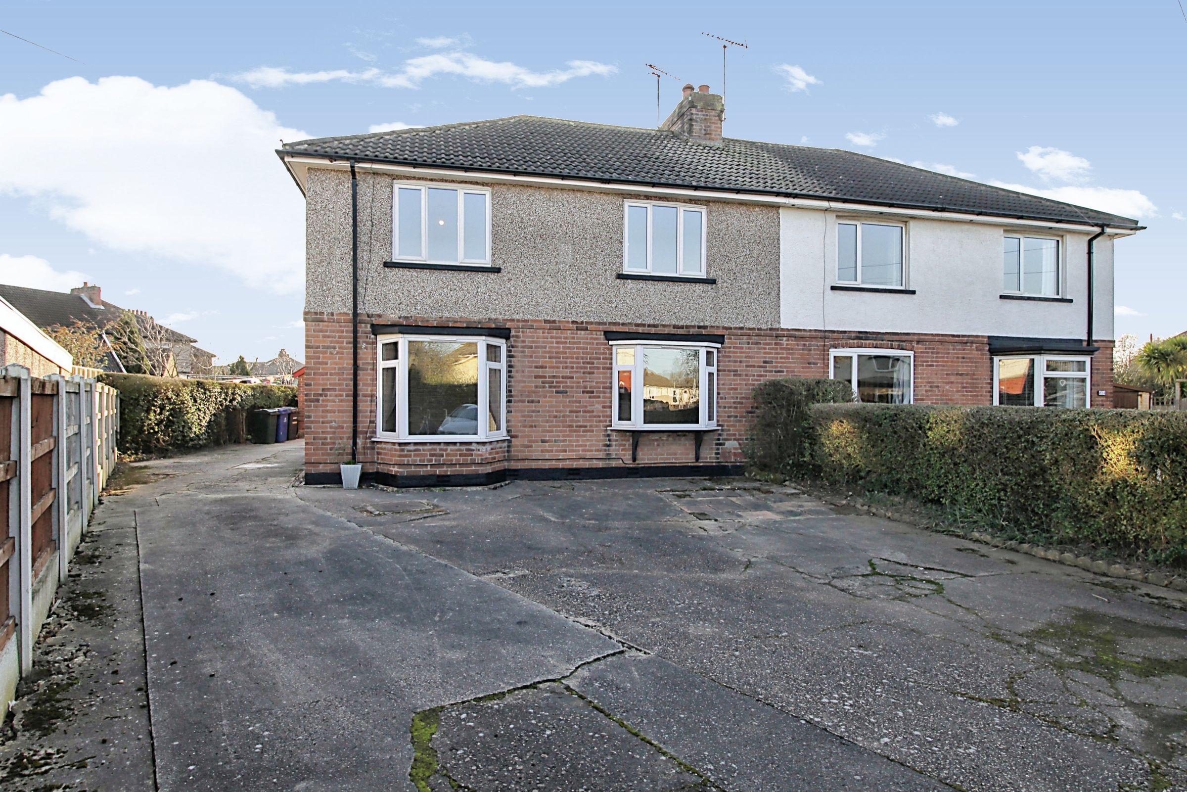 3 bed semidetached house for sale in Queen Mary Crescent, Kirk Sandall